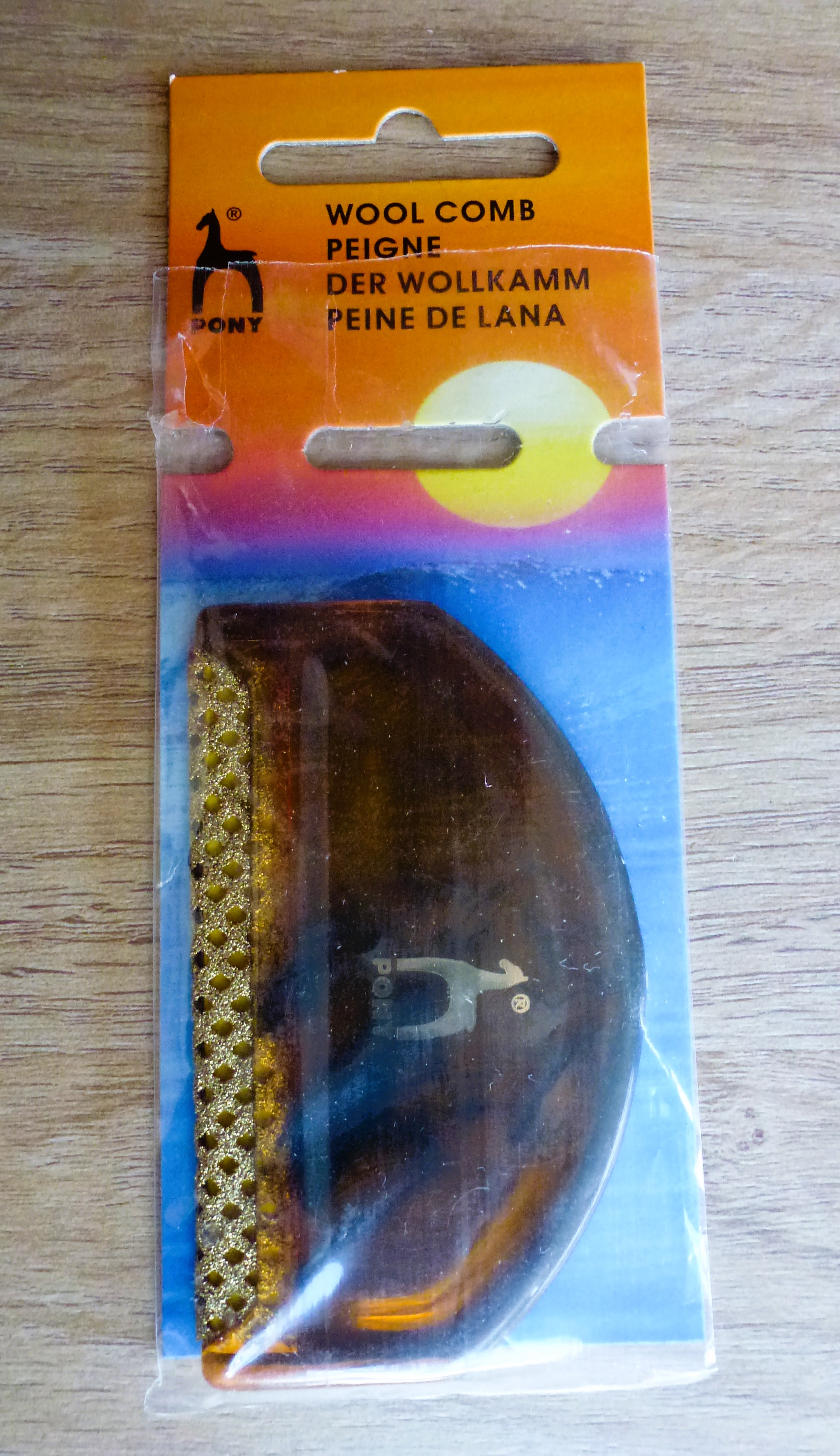 WOOL COMB - Pony