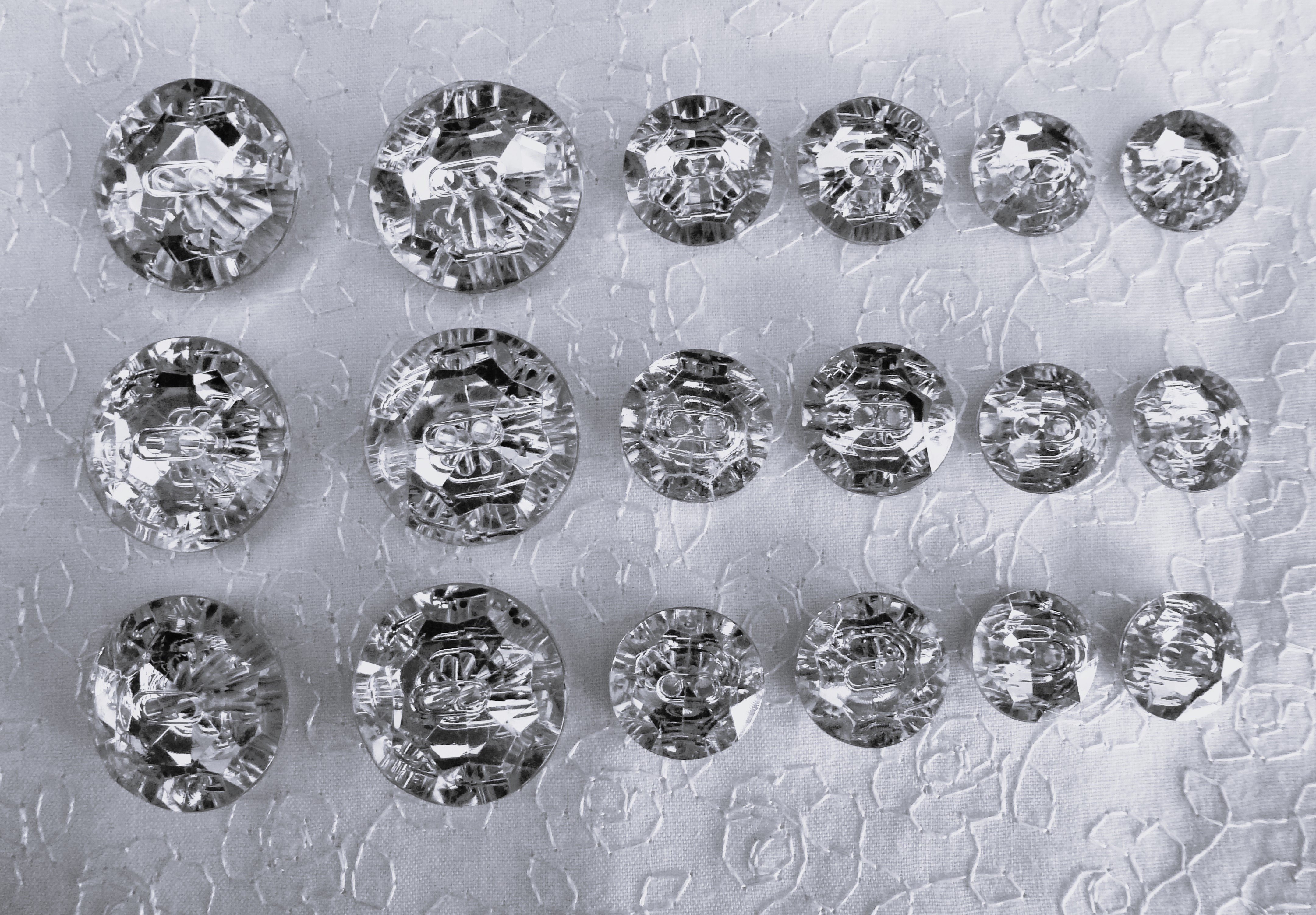 DIAMONTE Buttons 15mm 18mm & 25mm