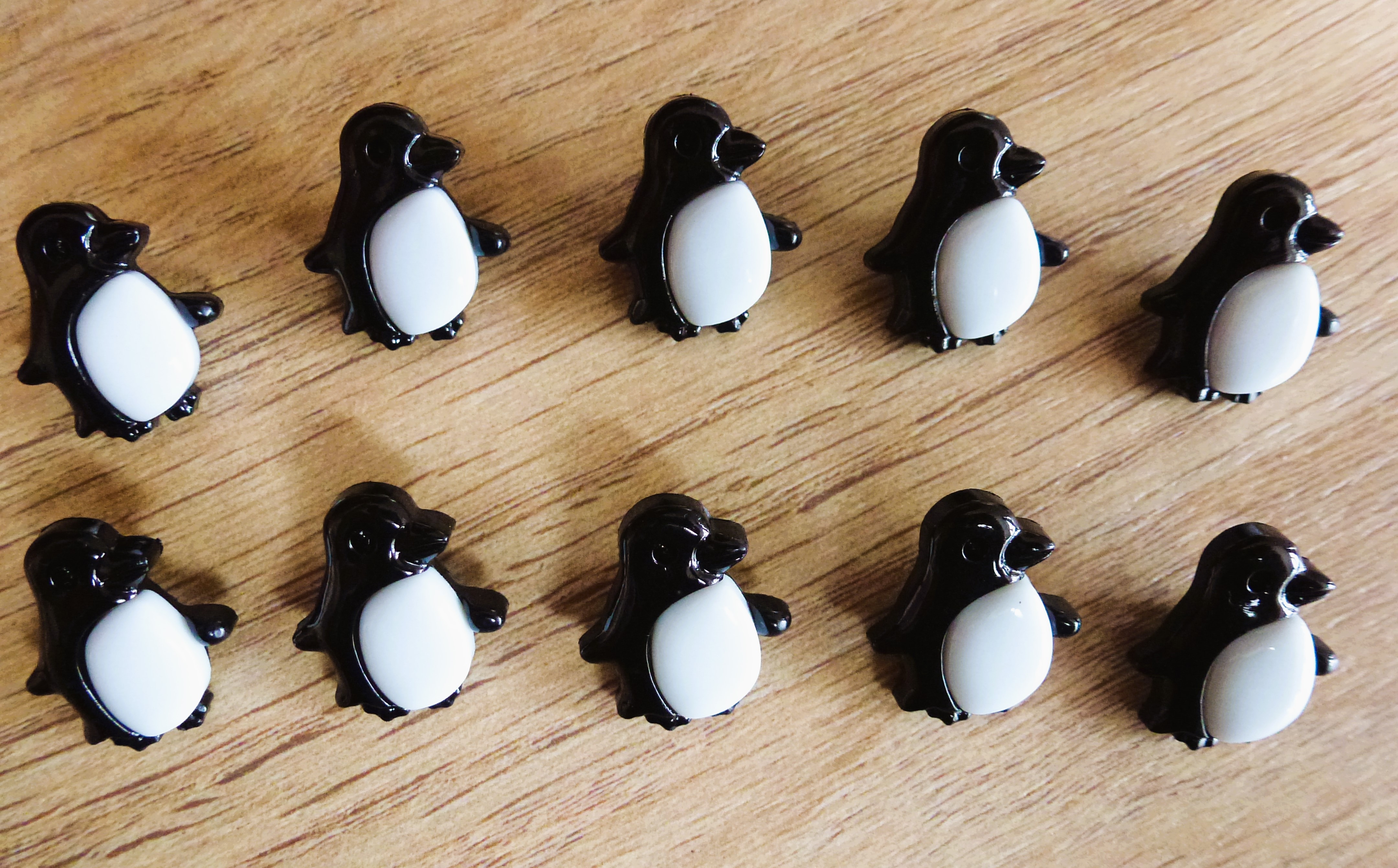 PENGUIN Buttons 17mm