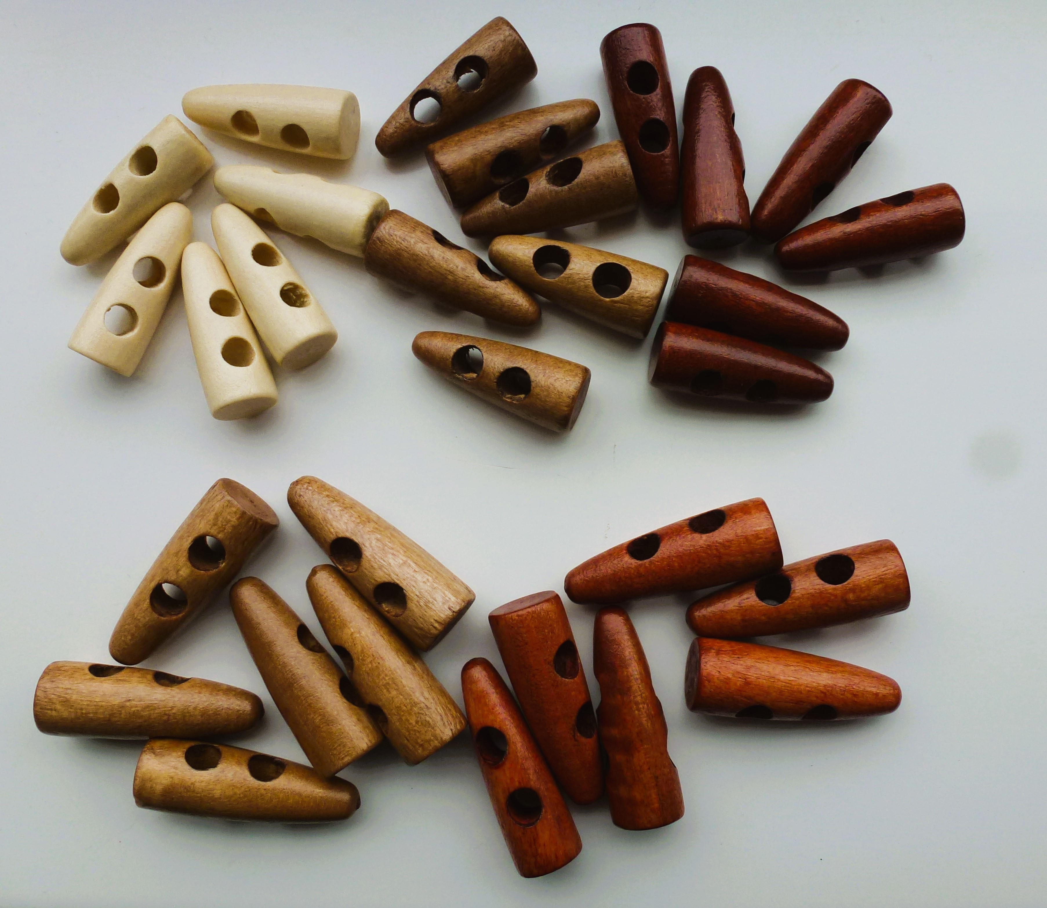 WOOD Toggle Buttons 30mm & 35mm
