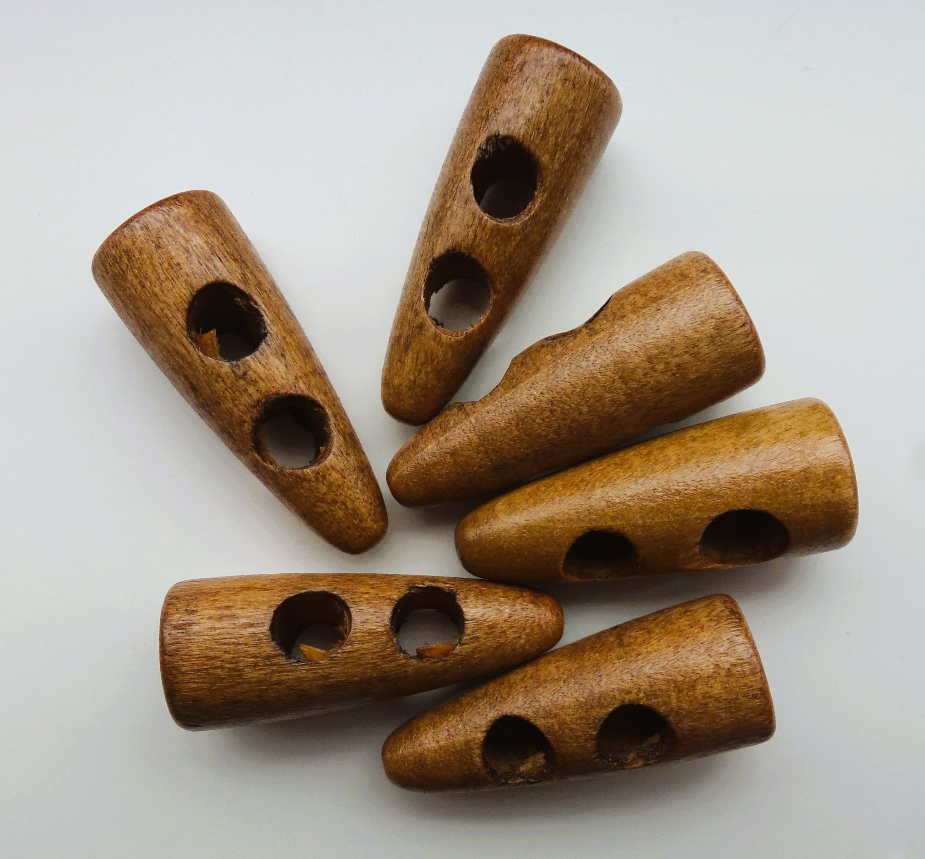 WOOD Toggle Buttons 30mm & 35mm