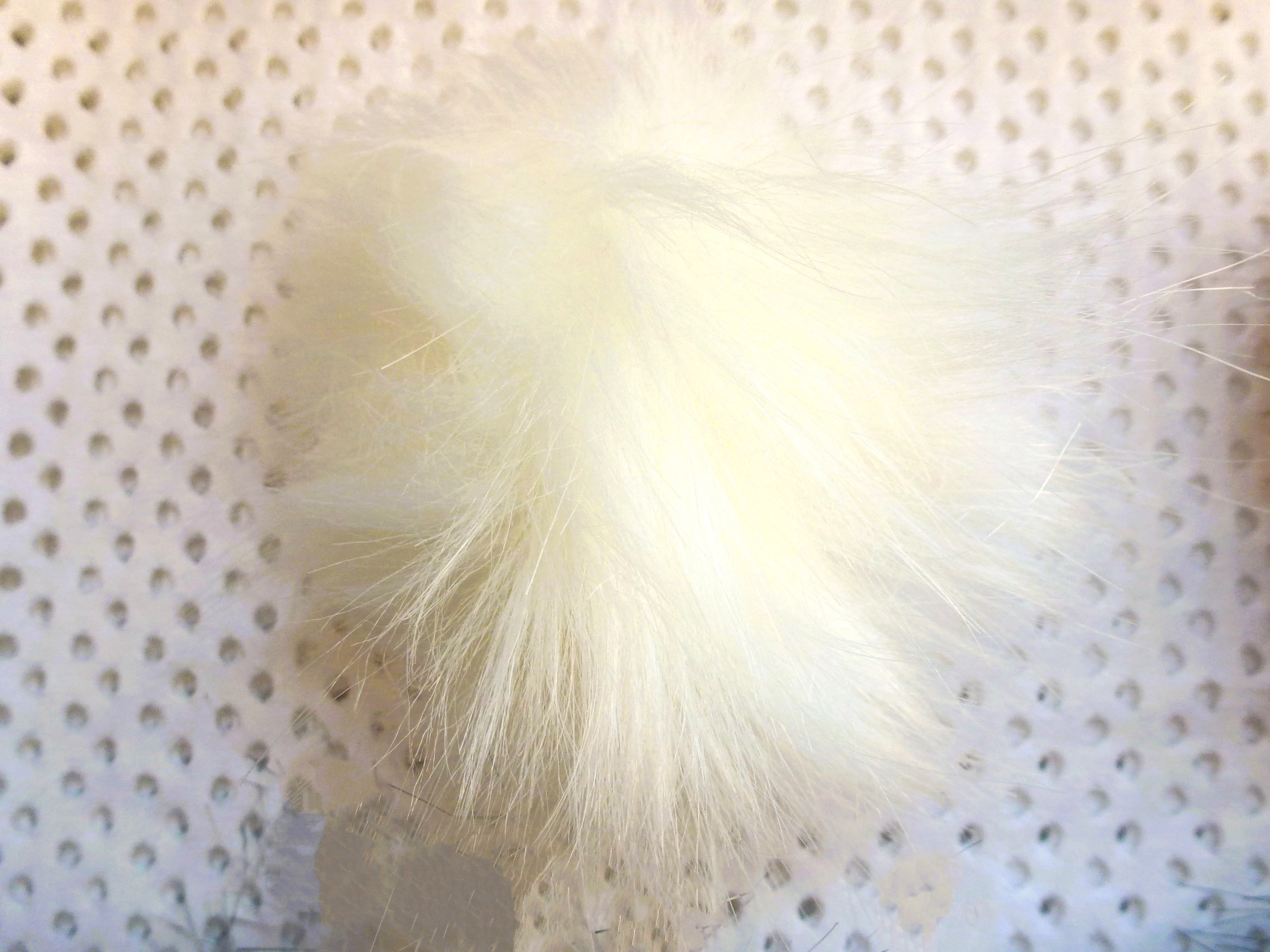 POMPOMS Wild - GREAT Colour Choice