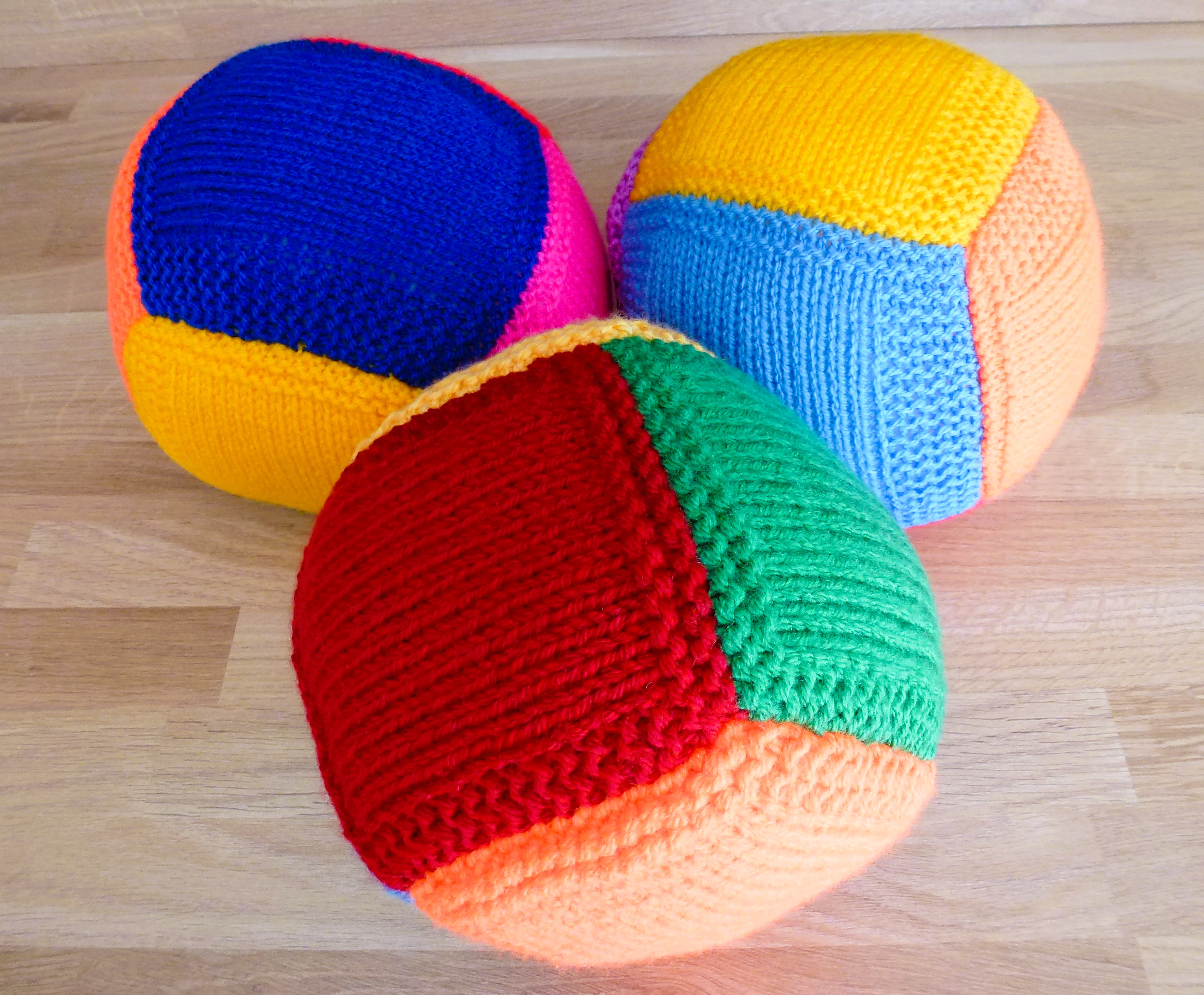 BALLS for Safe Play - Hand Knitted