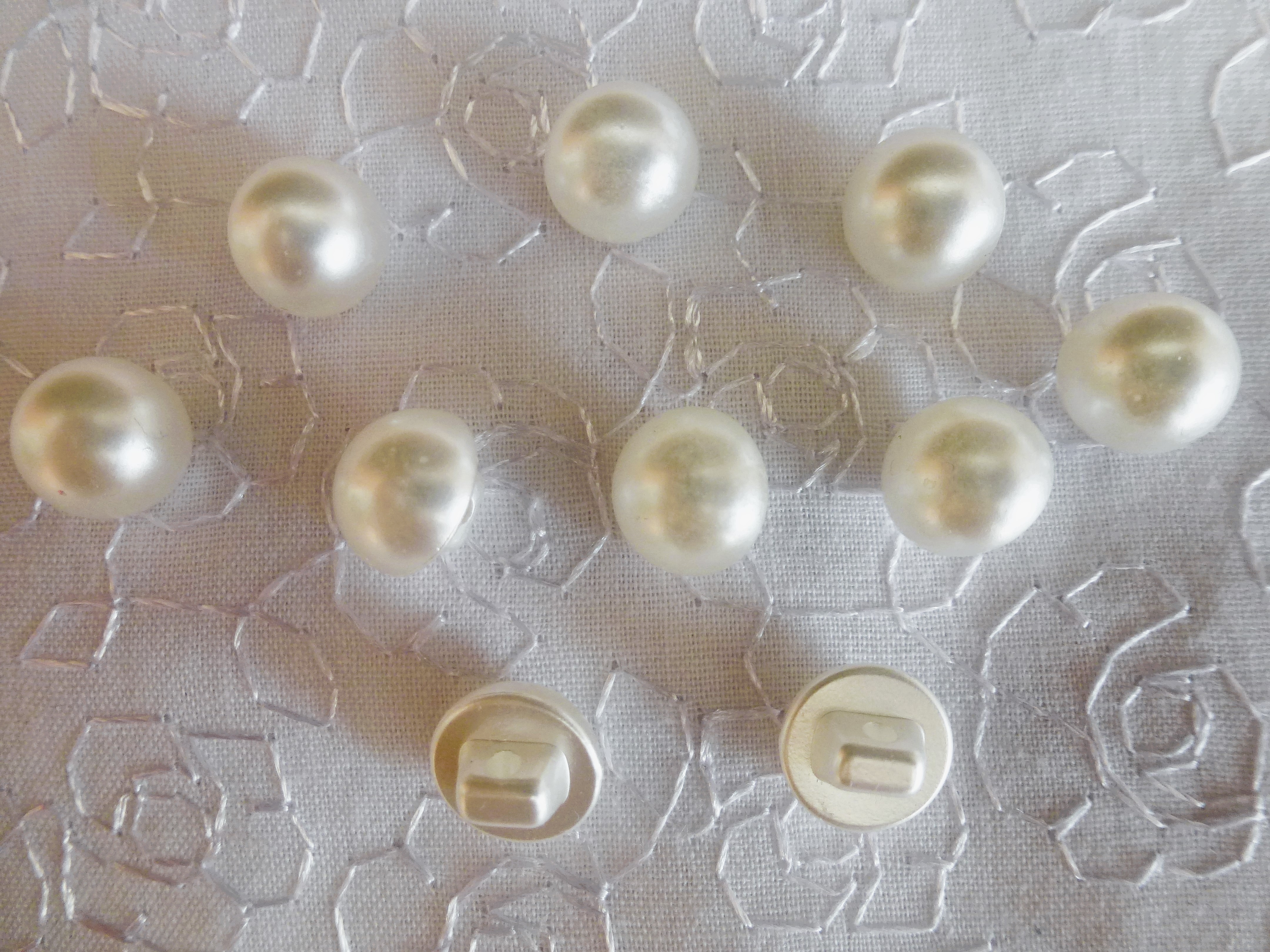 Baby PEARL Half Ball Buttons 10mm