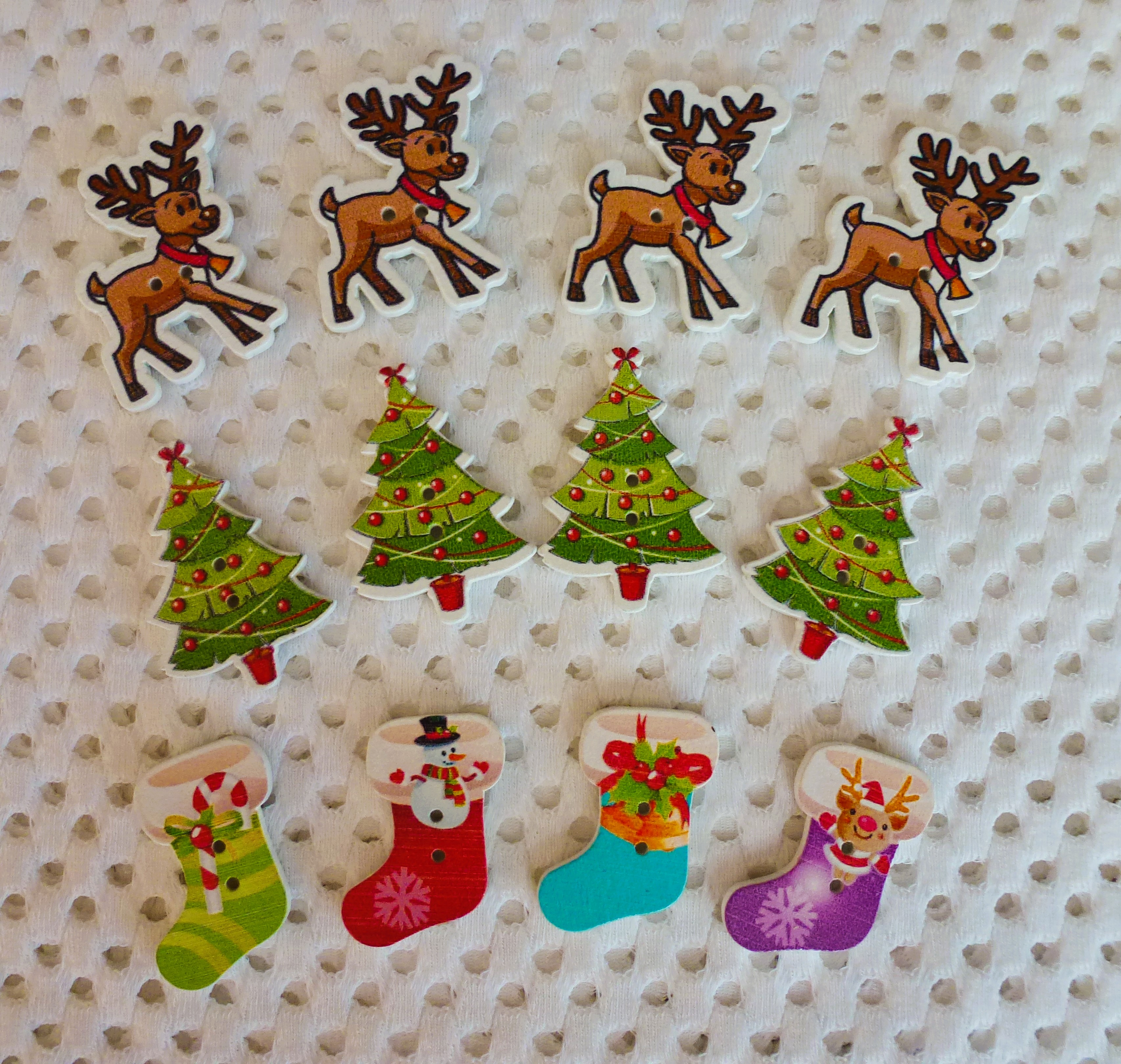CHRISTMAS Wood Buttons - Assorted Selection