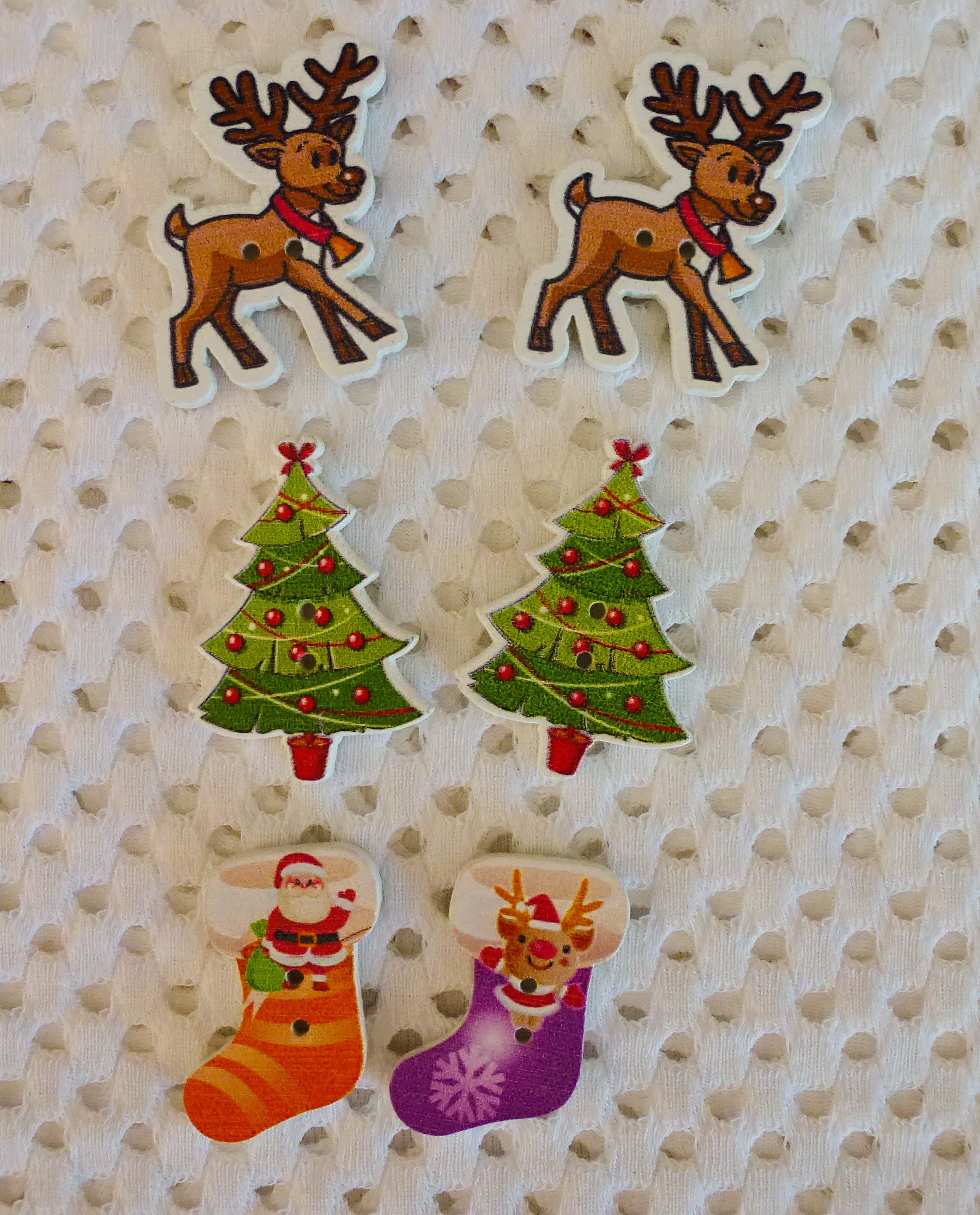 CHRISTMAS Wood Buttons - Assorted Selection