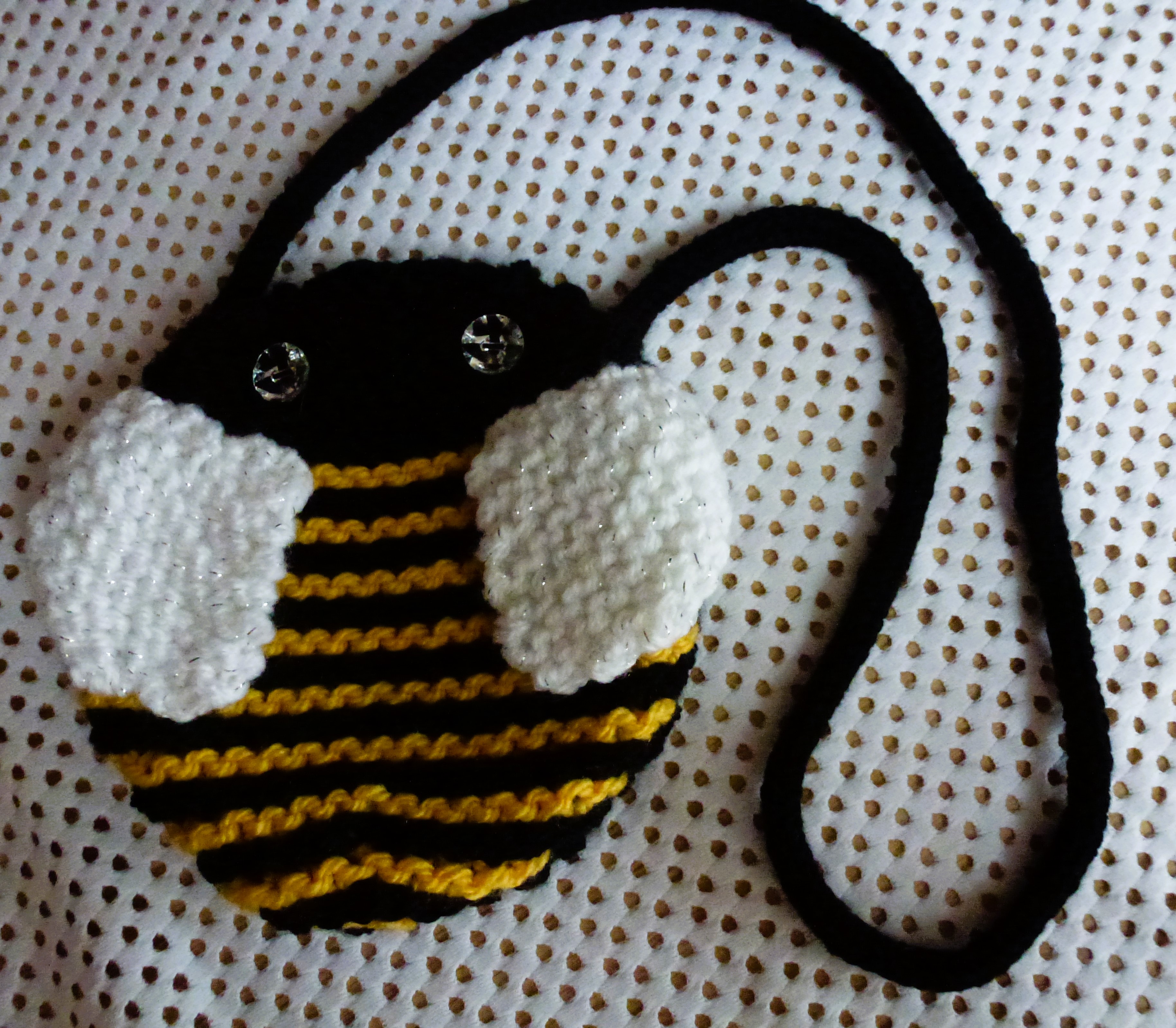 BEE BAGS - Hand Knitted
