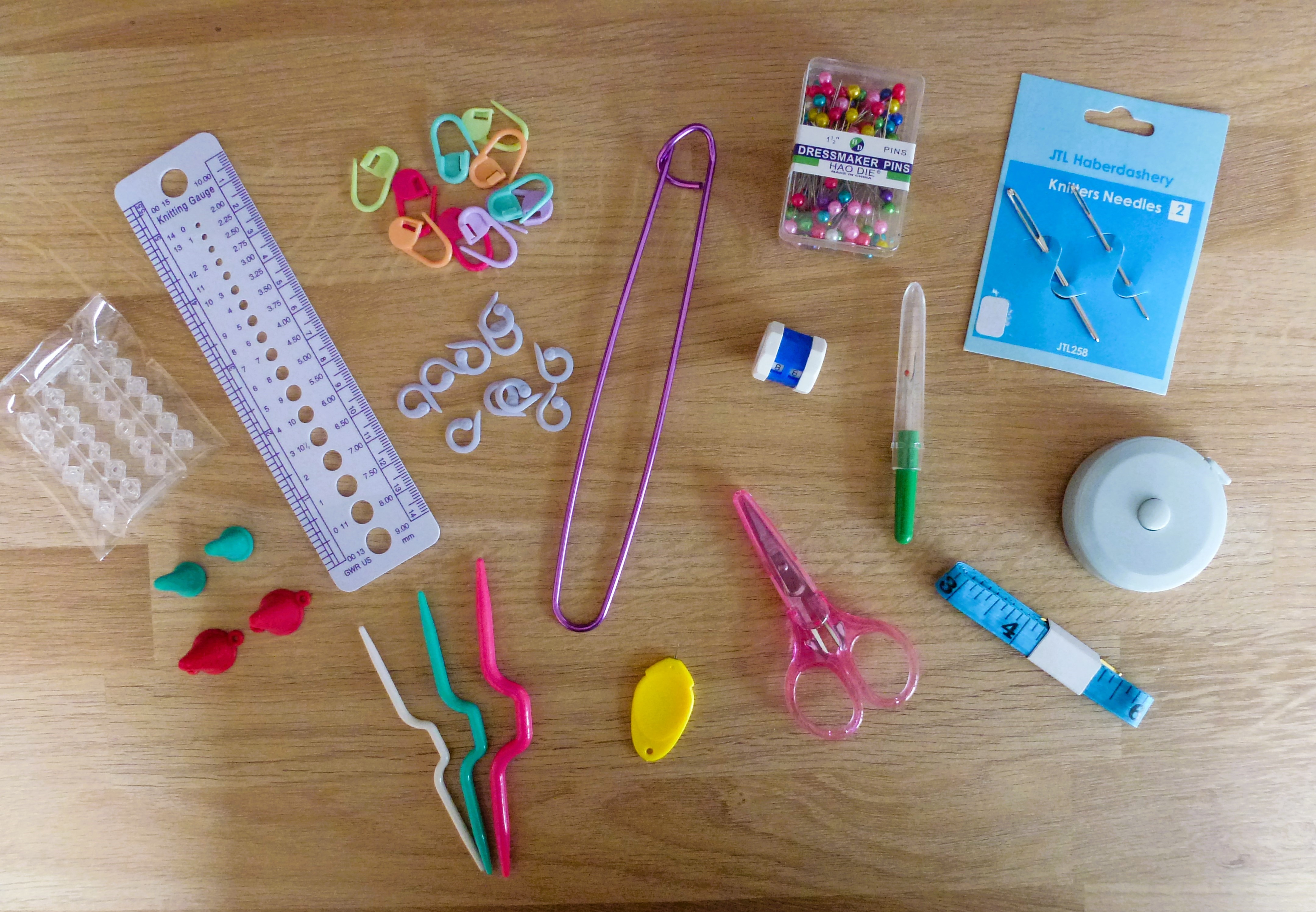 Crafters ACCESSORY Pack - 16 Items