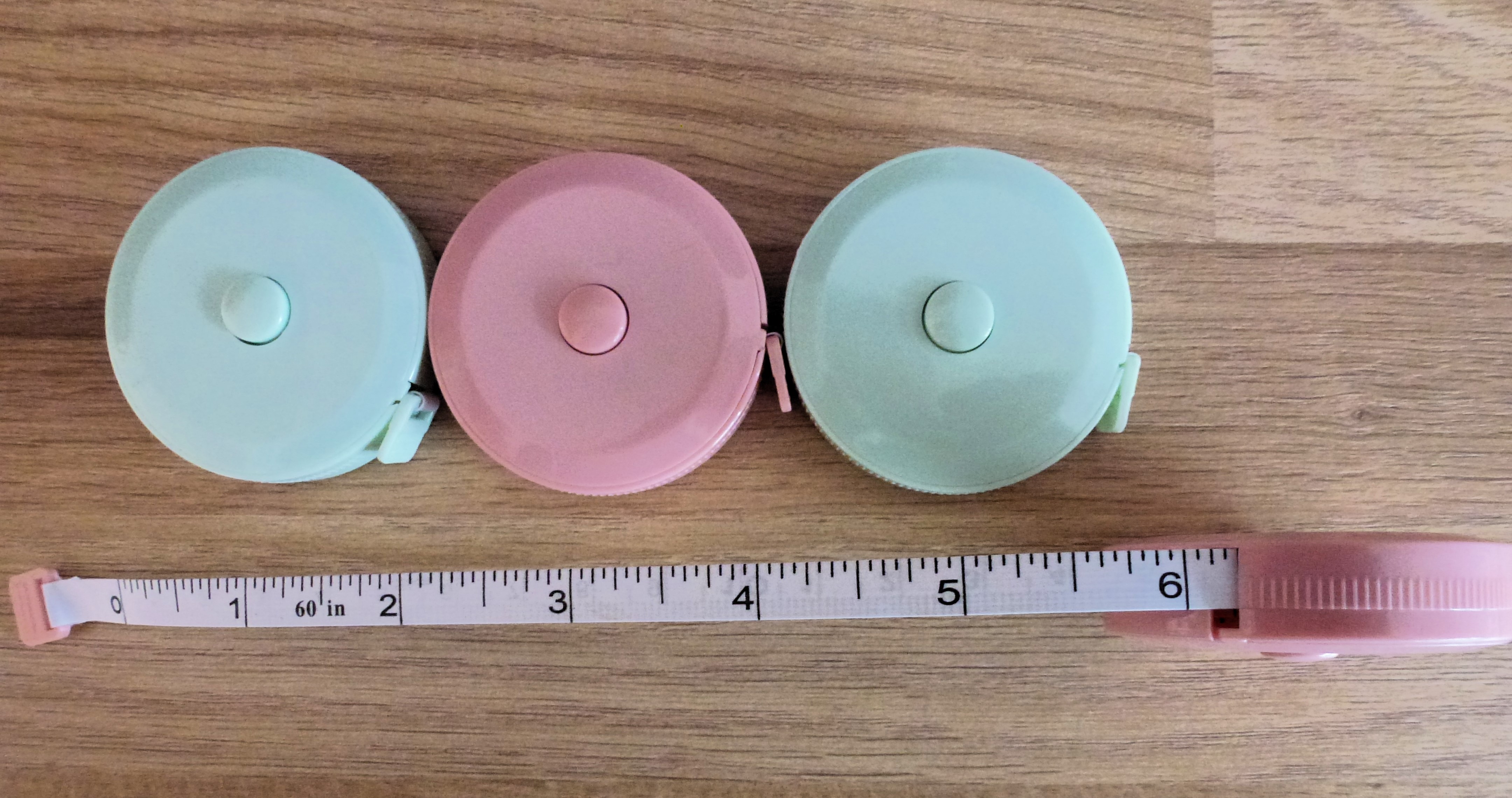TAPE MEASURES - Retractable Tapes