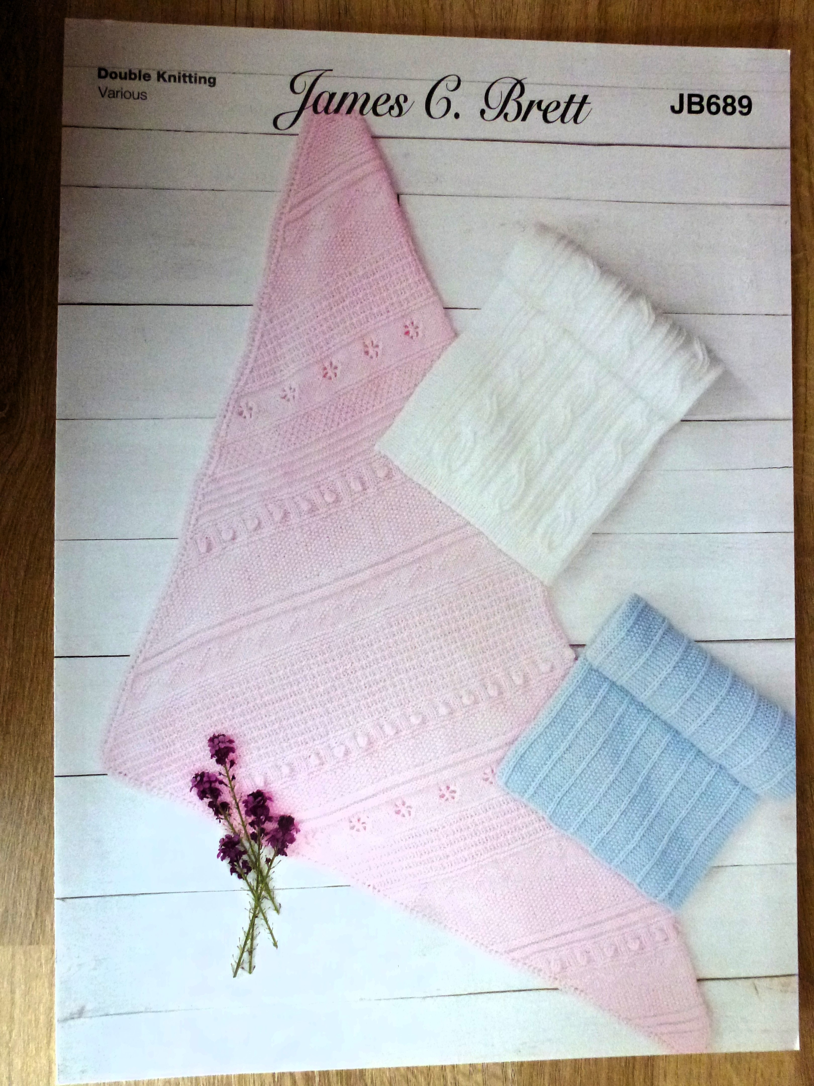 Blankets / Shawls - Knitted Designs