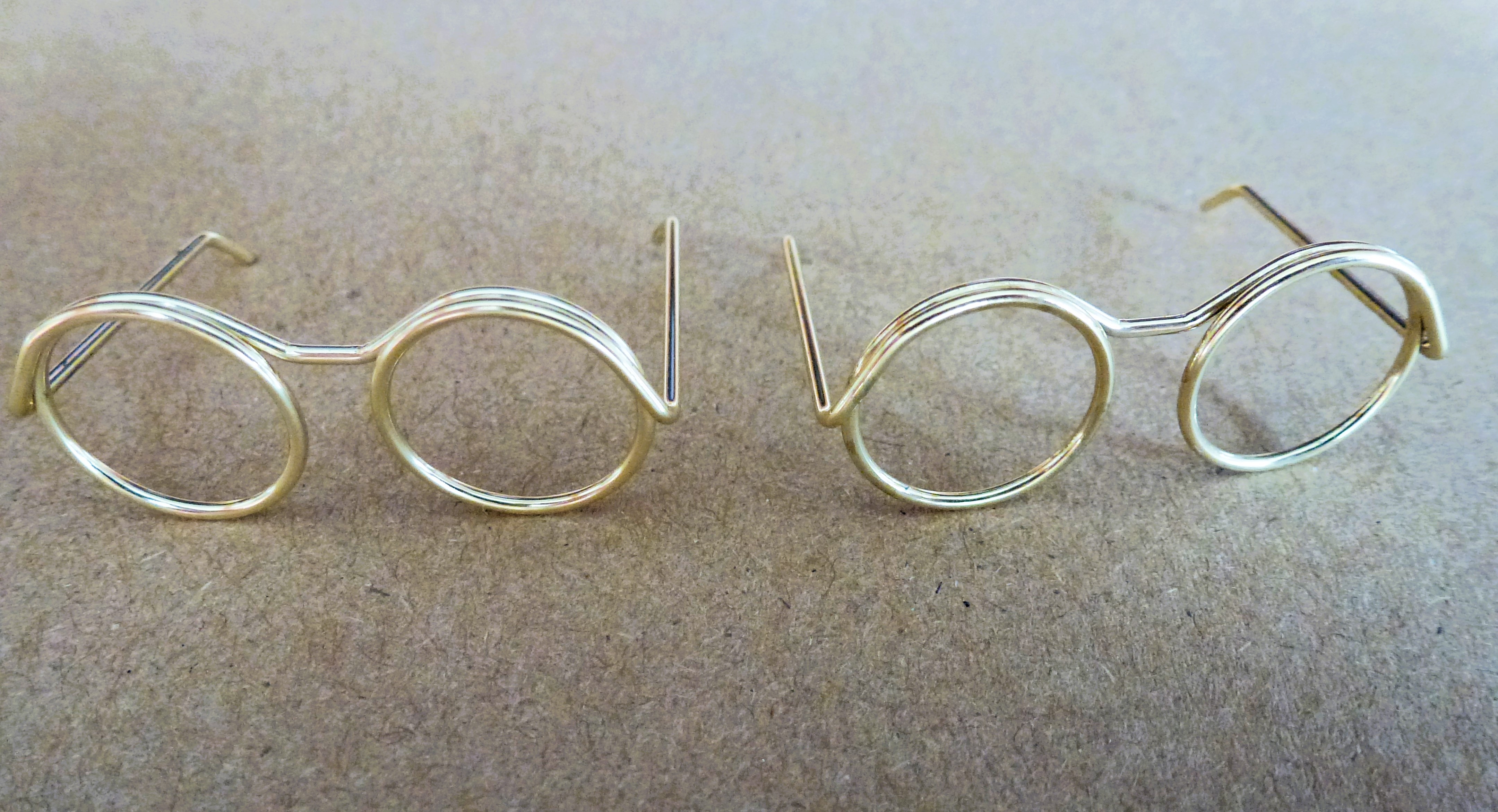TINY GLASSES For Dolls & Bears - 35 x 22mm