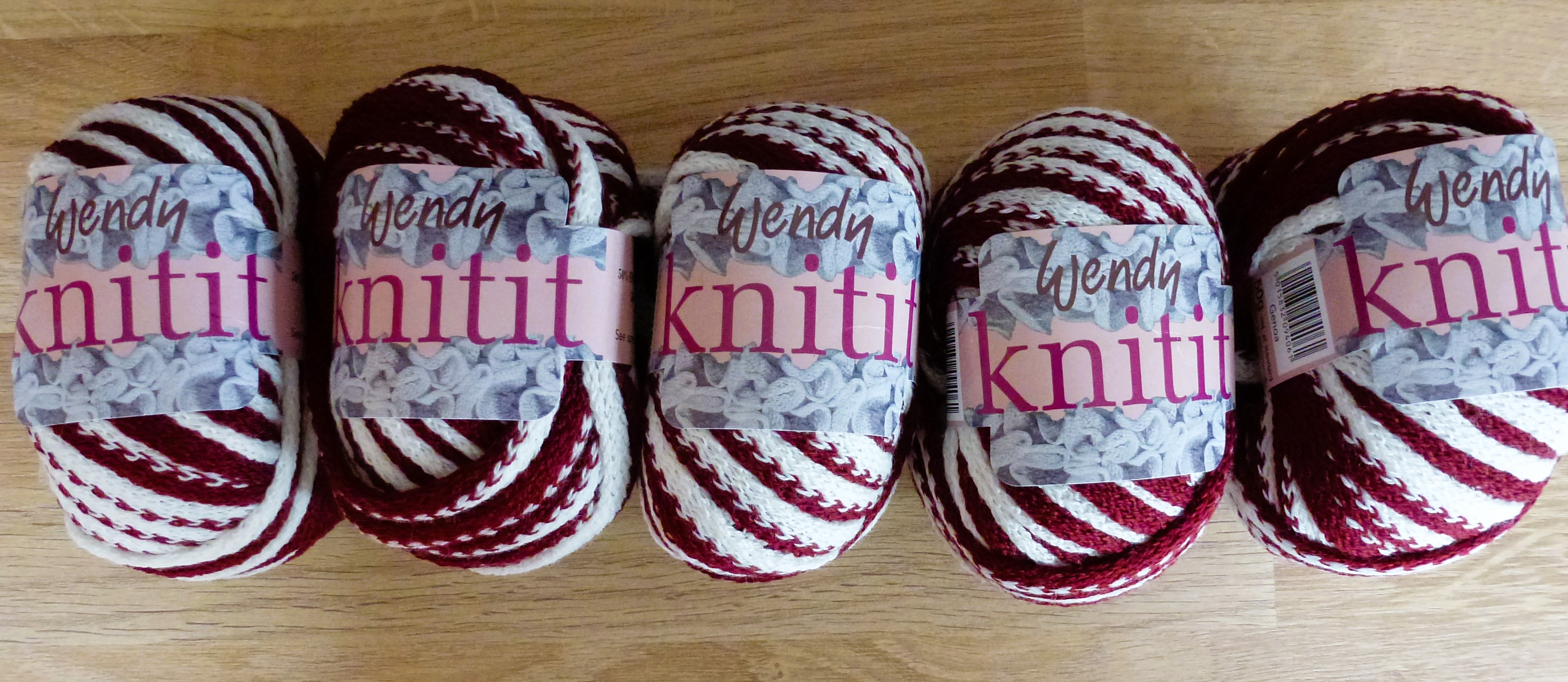 Wendy Knitit FASHION Yarn BUNDLE
