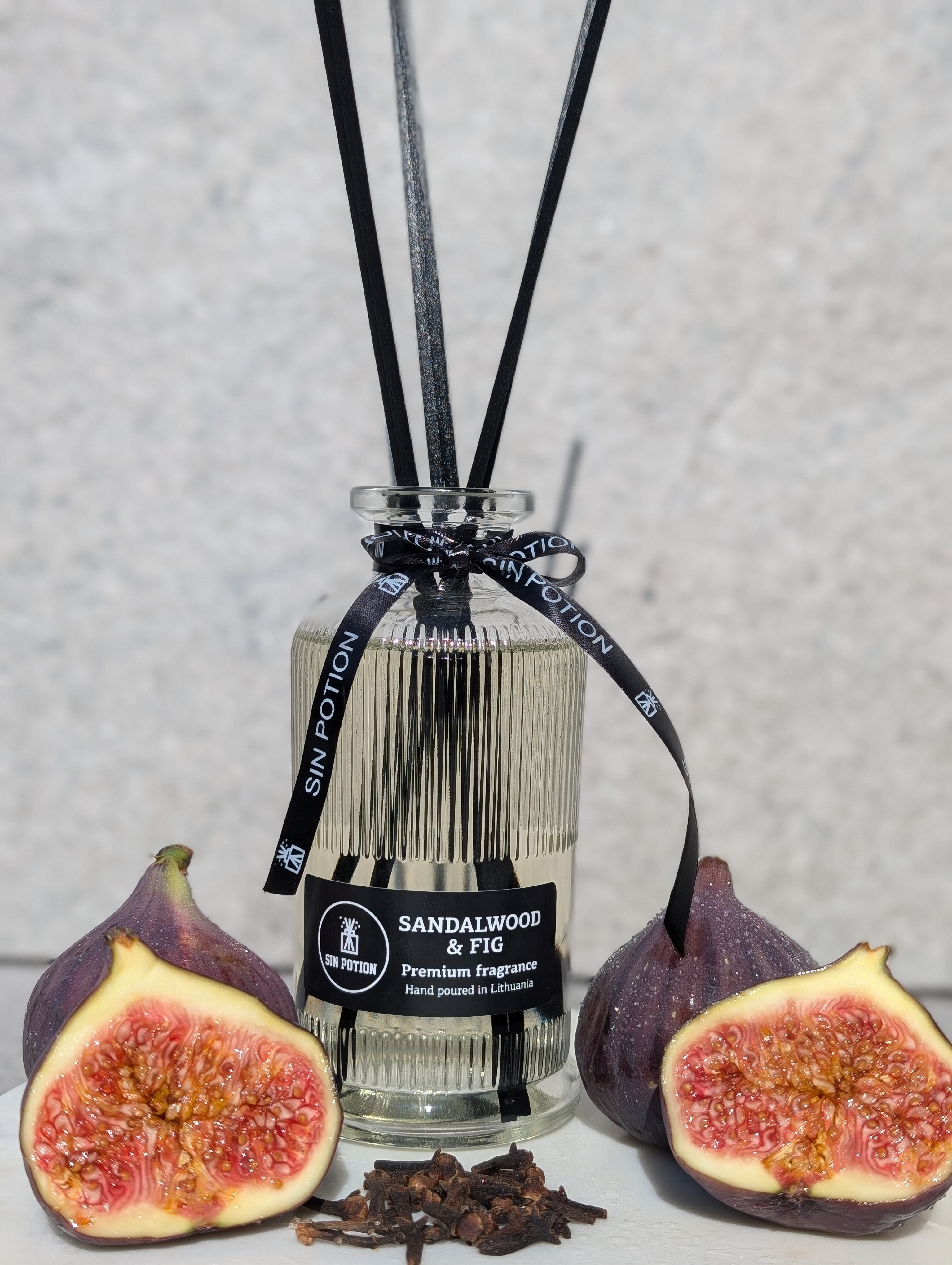 SANDALWOOD & FIG