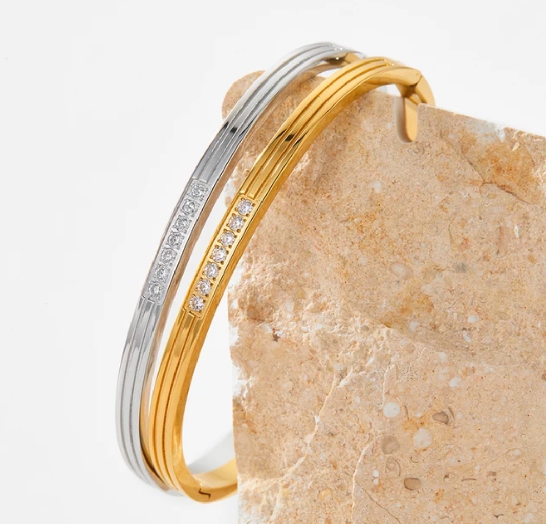 MIDDLE ZIRCON bangle 