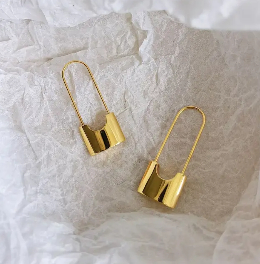 PIN earrings 