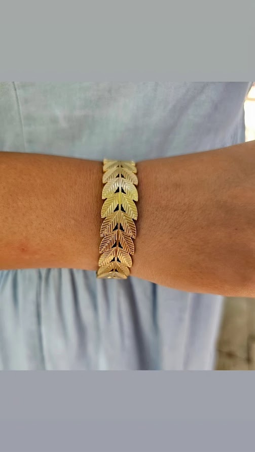 WIDE LEAF open bangle 