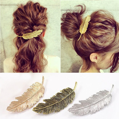 FEATHER HAIR PIN
