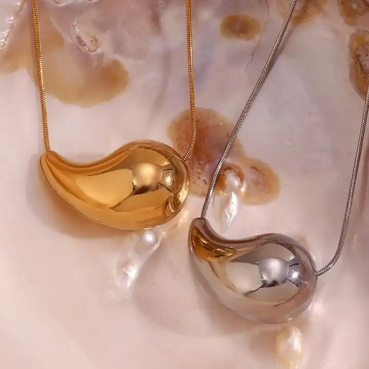 TEAR DROP necklace 