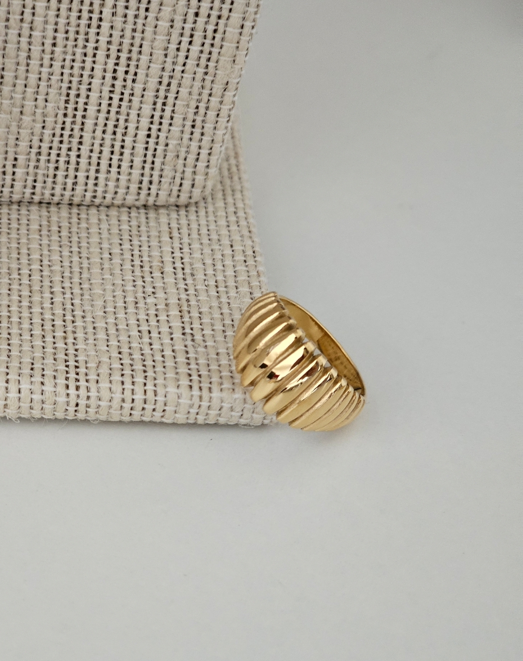 SIENNA ring