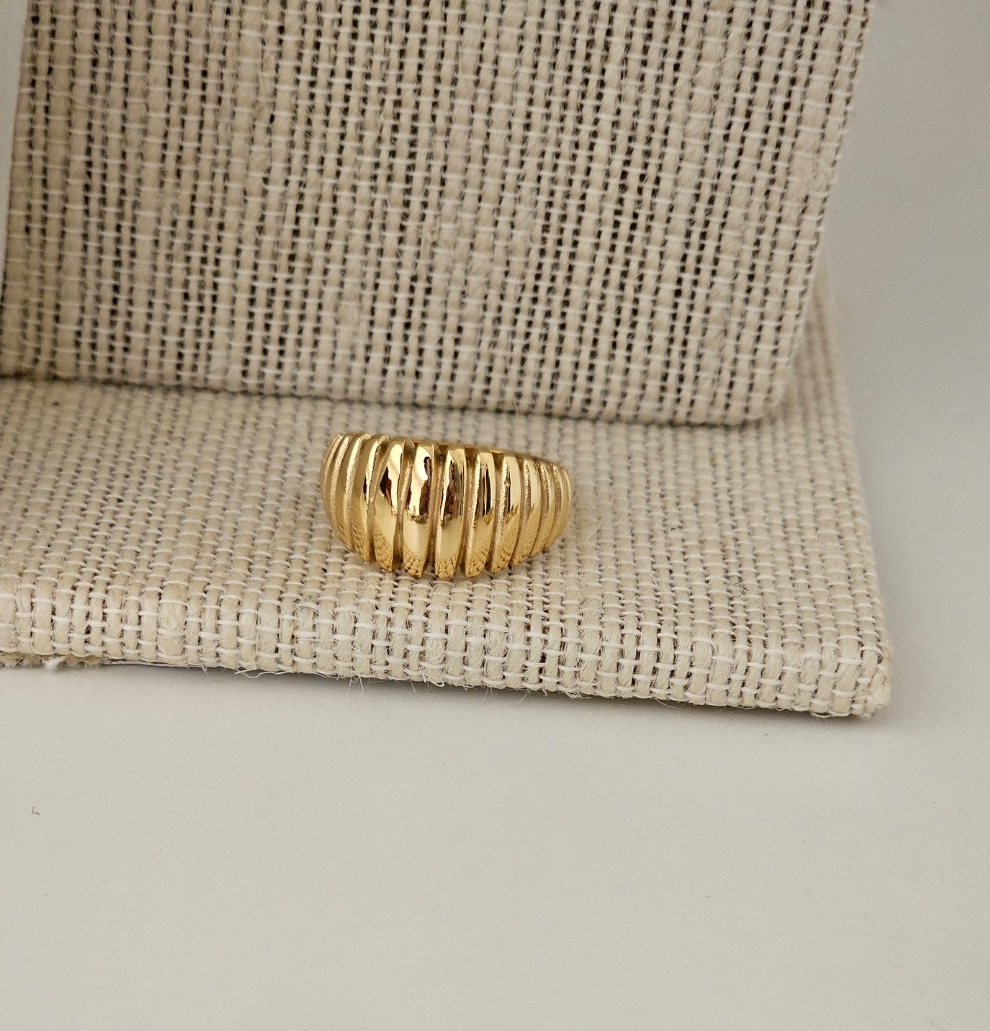 SIENNA ring