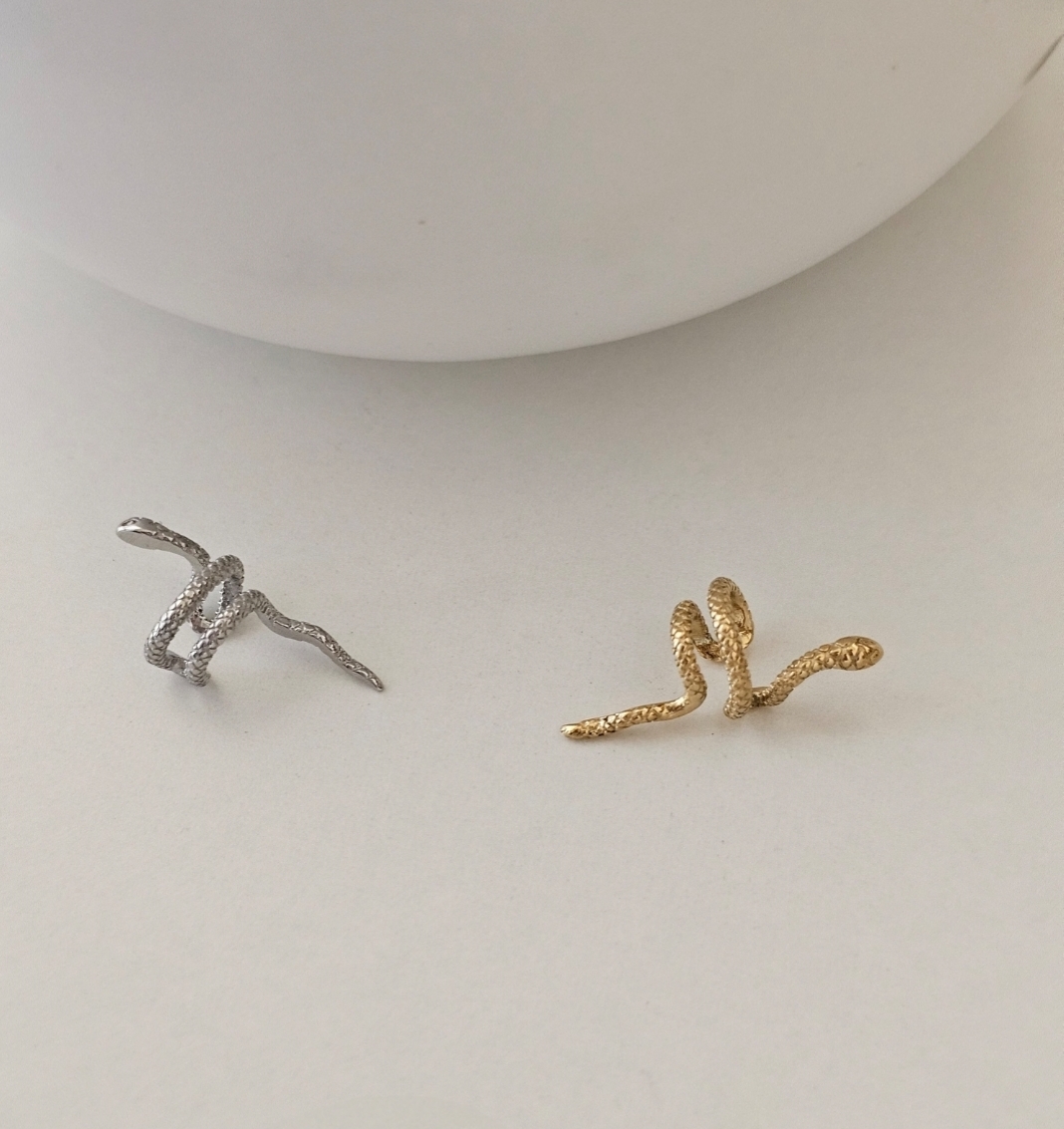 SNAKE EAR CUFFS 
