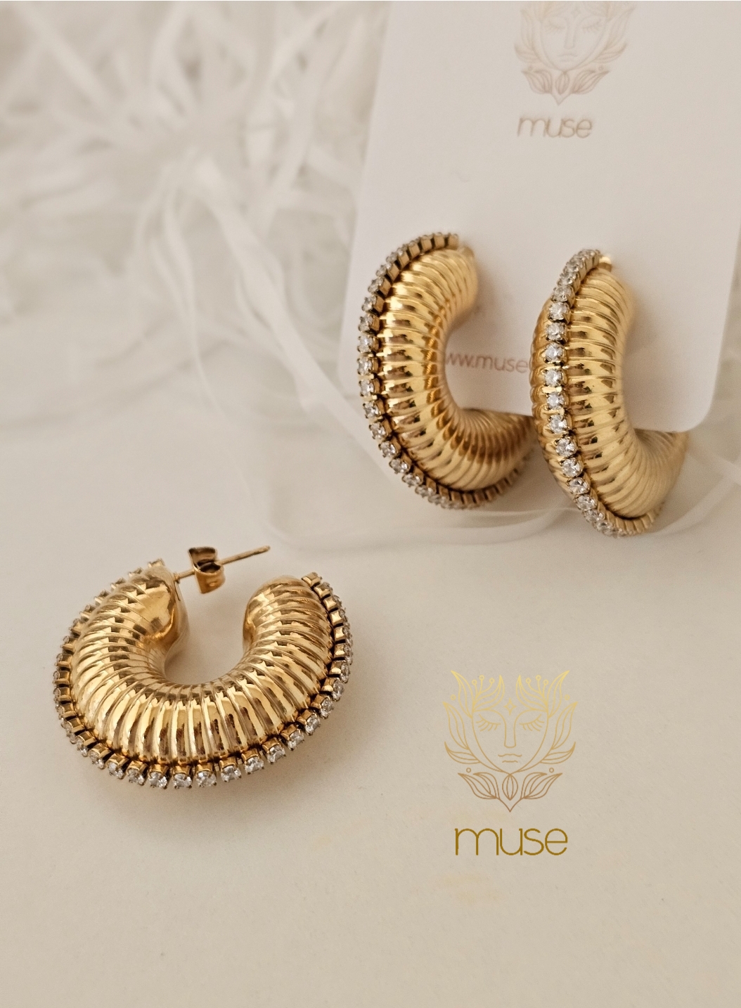 CROWNED SEASHELL EARRINGS