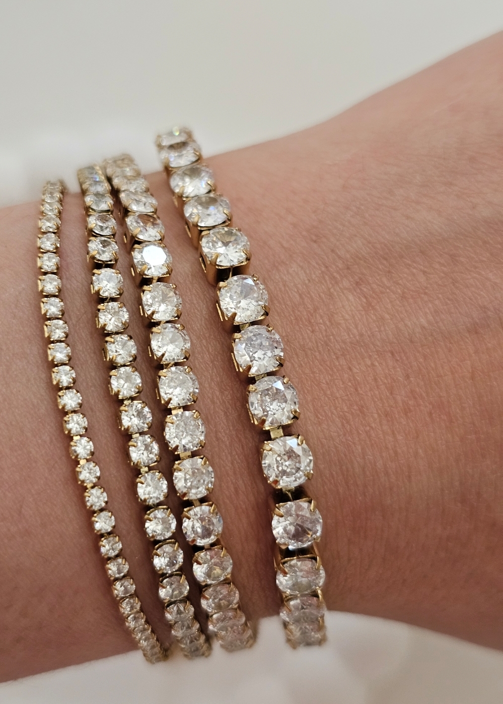 ROUND TENNIS BRACELET