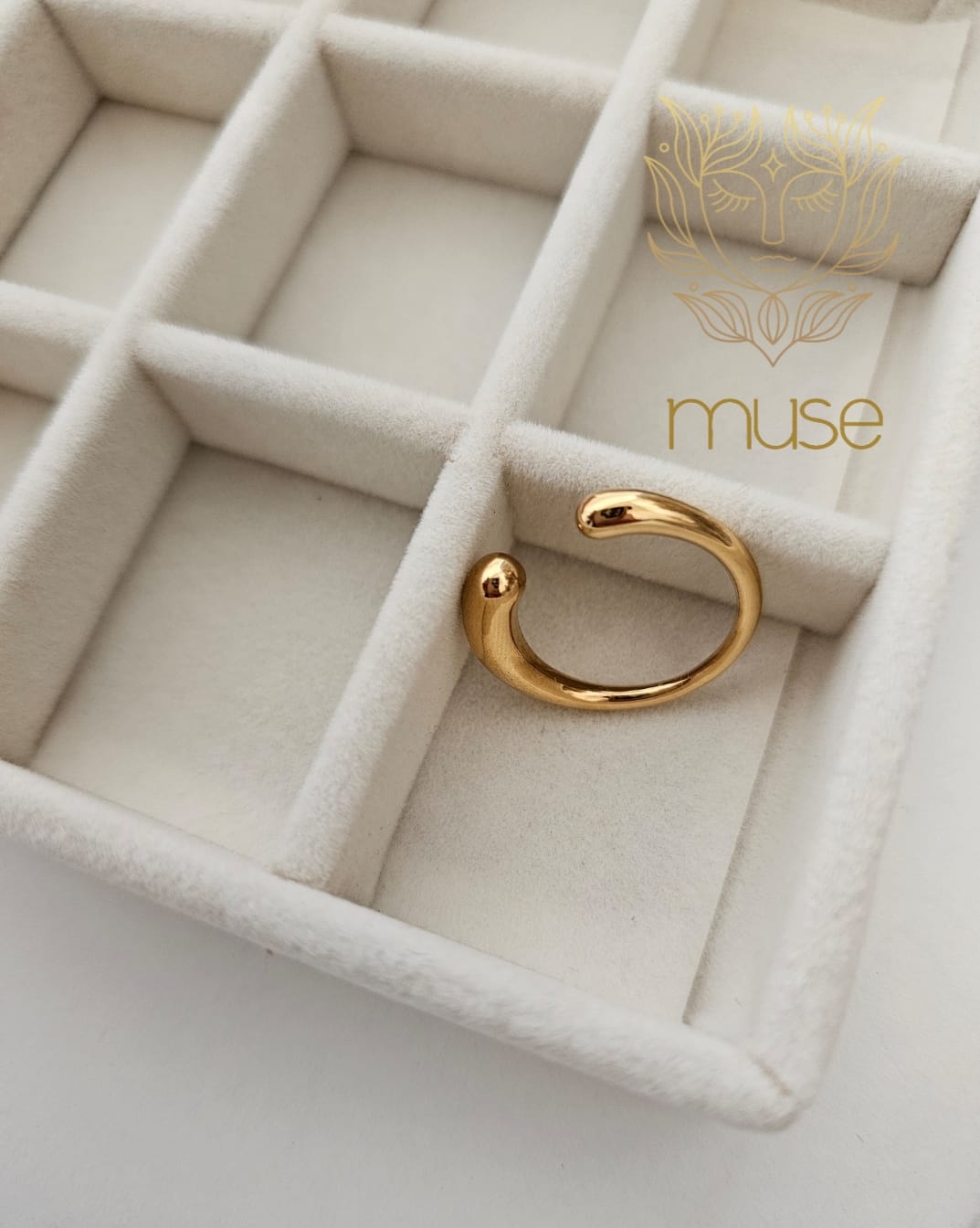 MISTY RING 