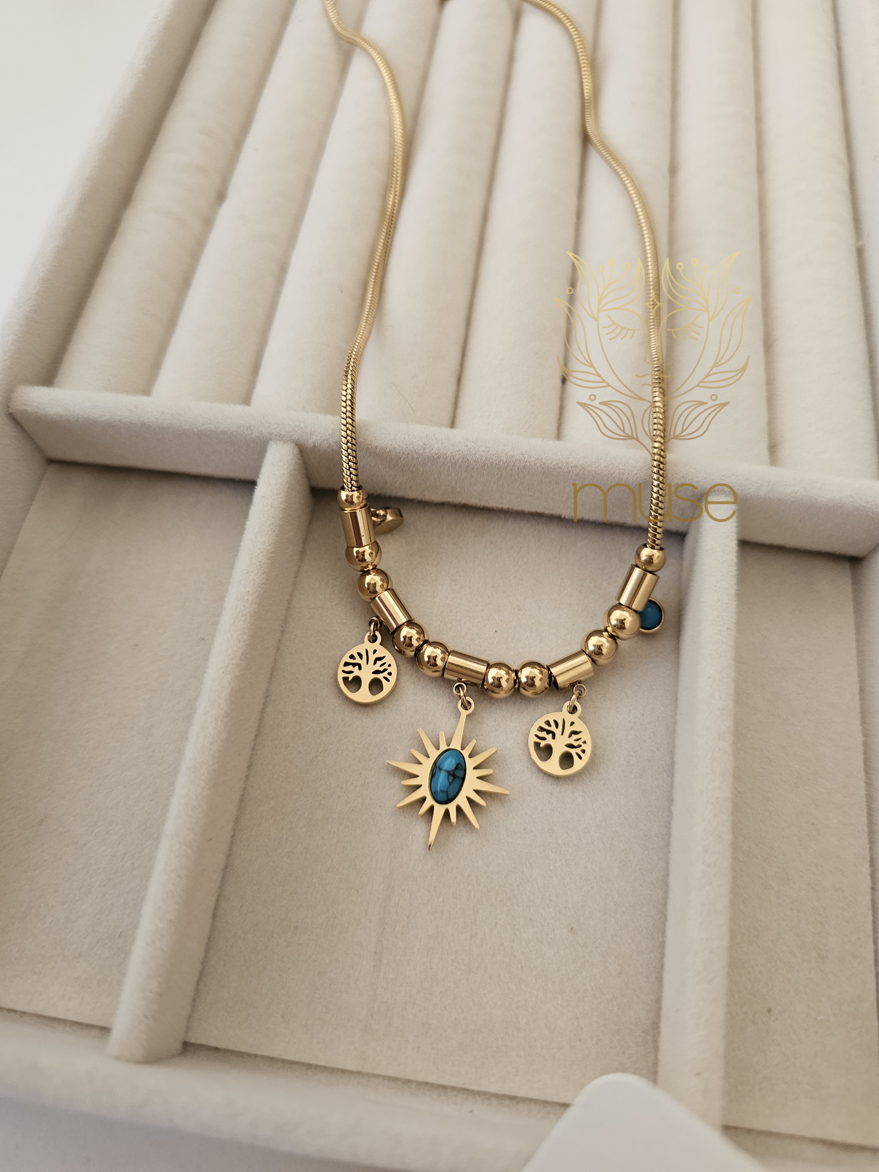 PASSION NECKLACE  AND BRACELET