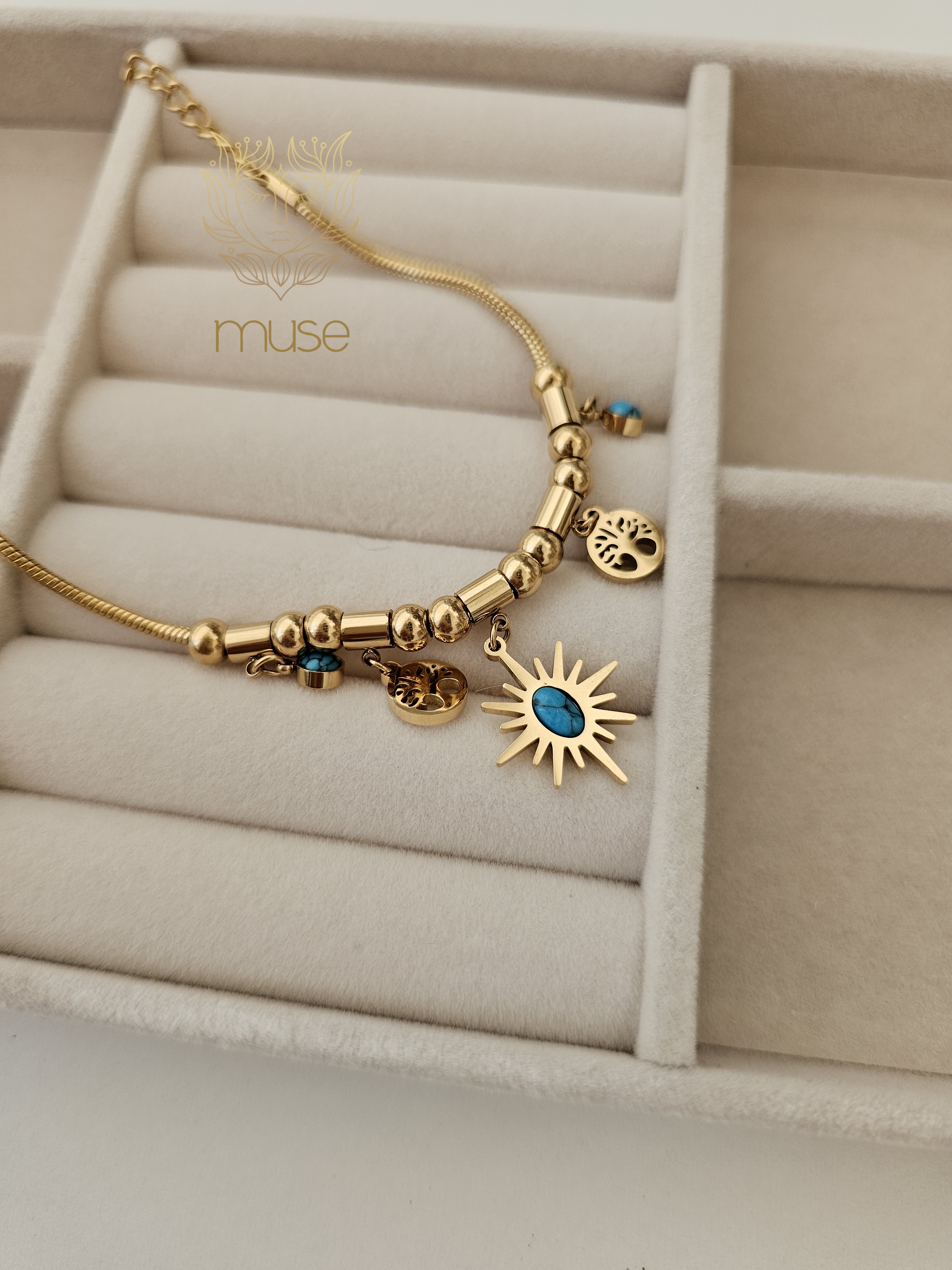 PASSION NECKLACE  AND BRACELET