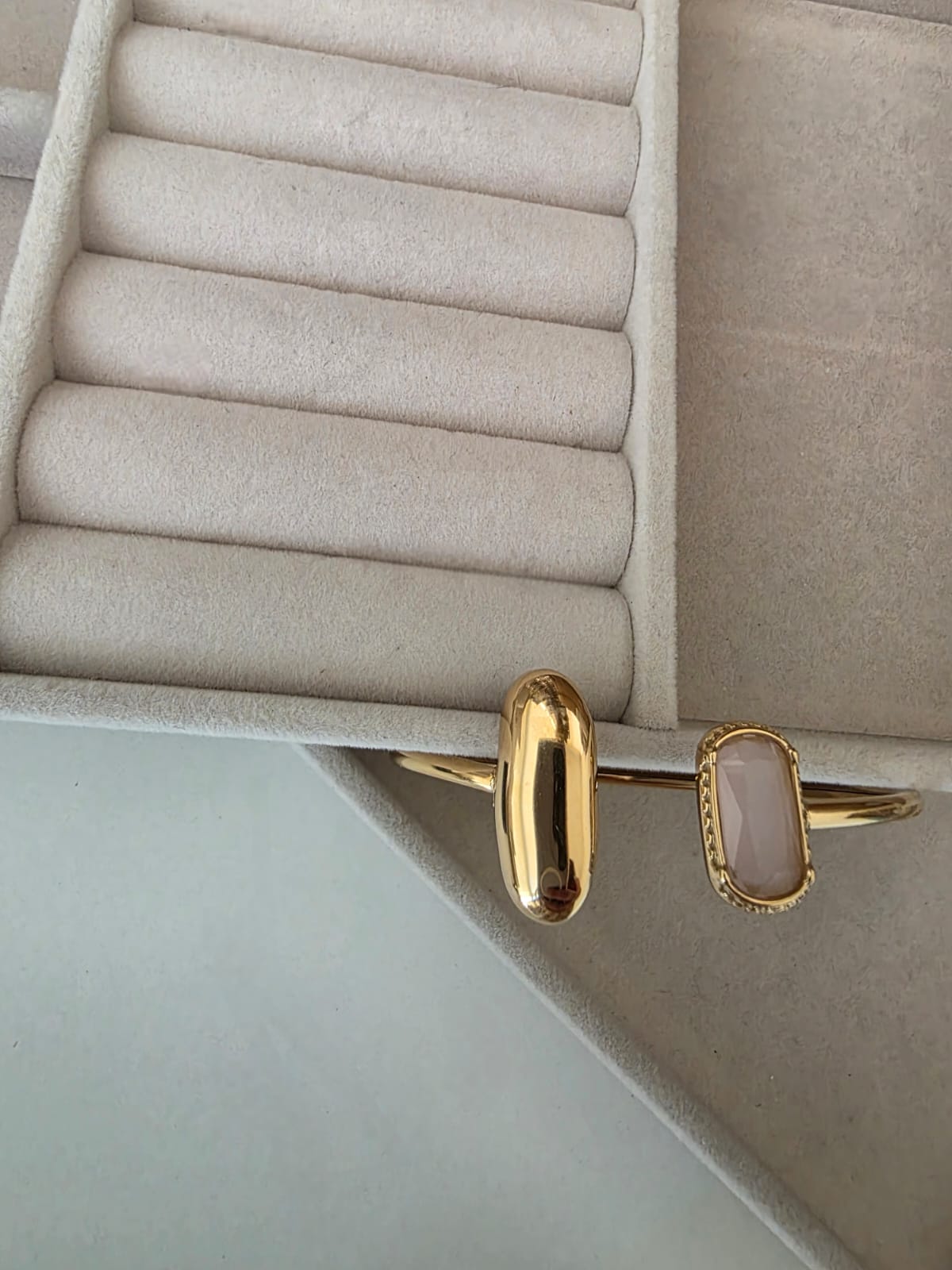 PINK AND GOLD OPEN BANGLE 