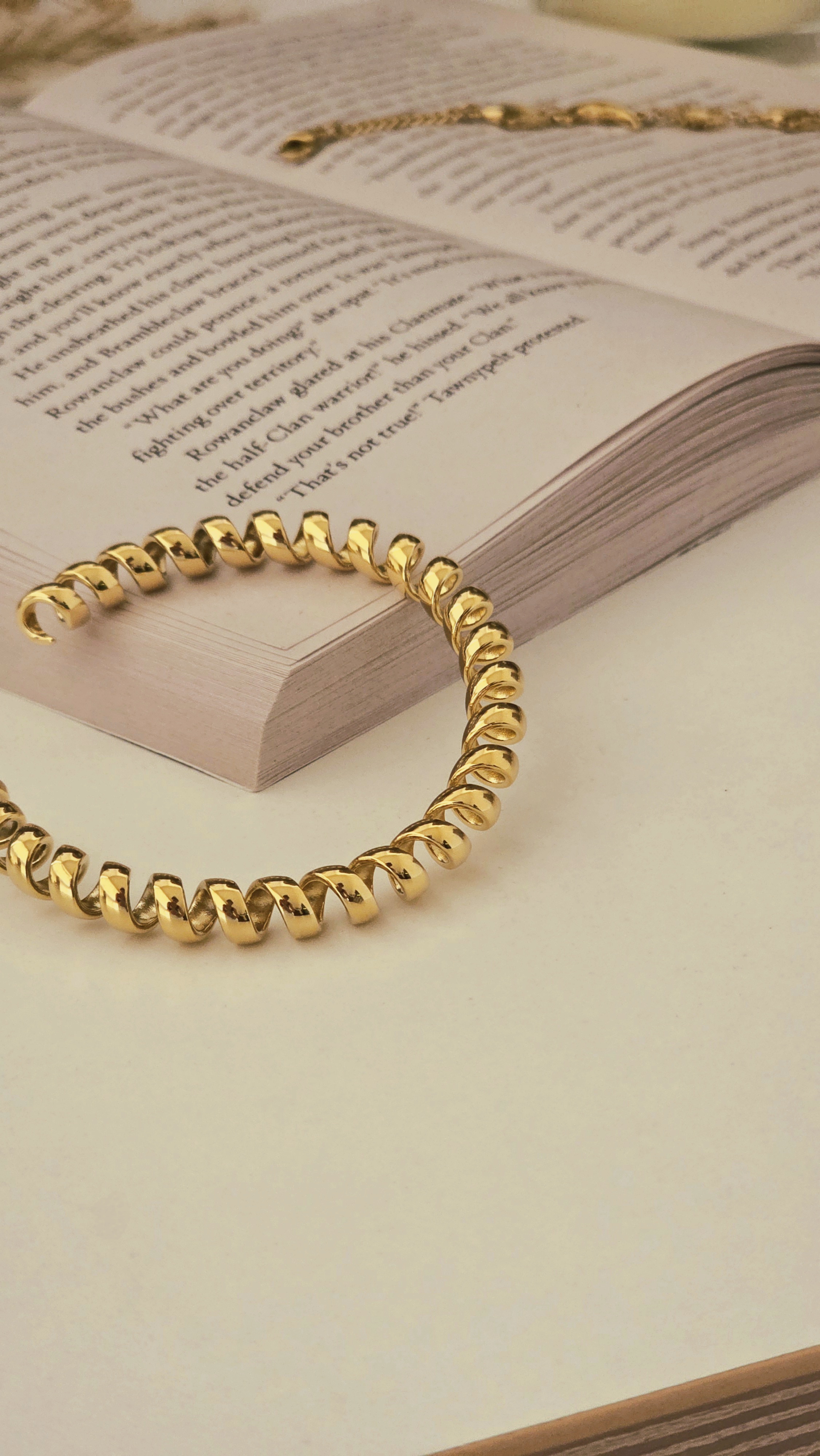 RADIANt BLOOM BRACELET 