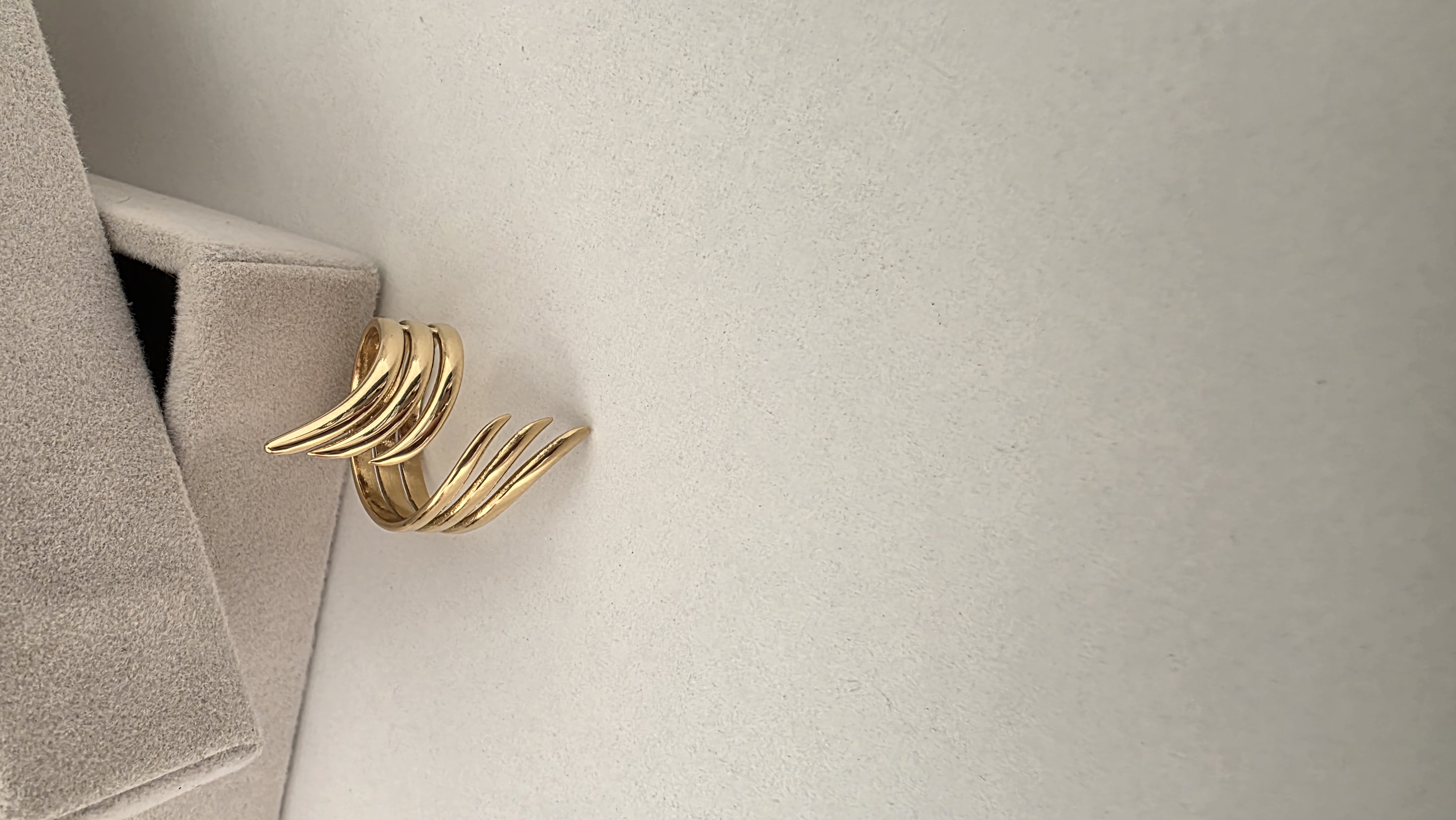 ANFELICA RING 