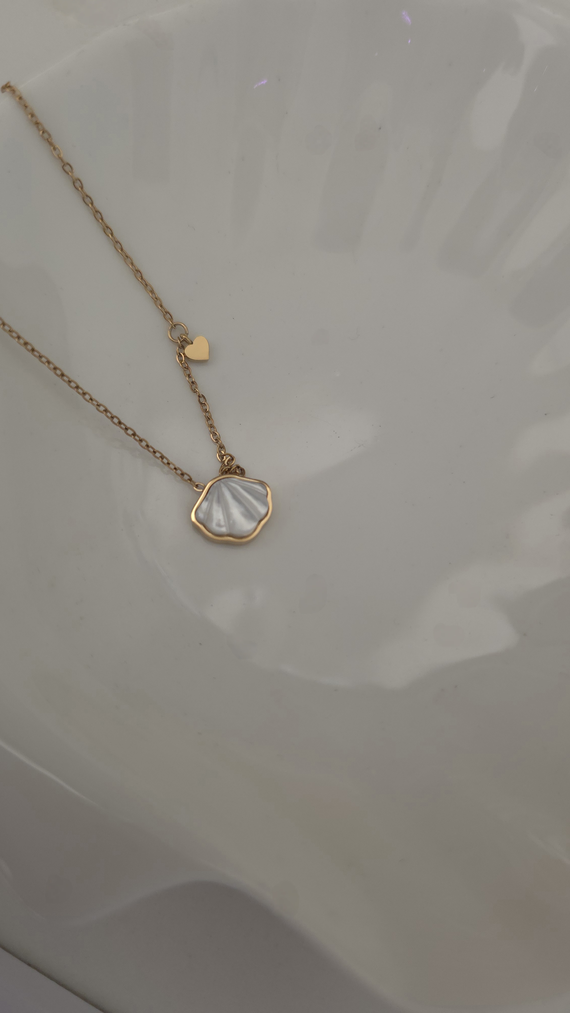 AURA SEA CHARM 
