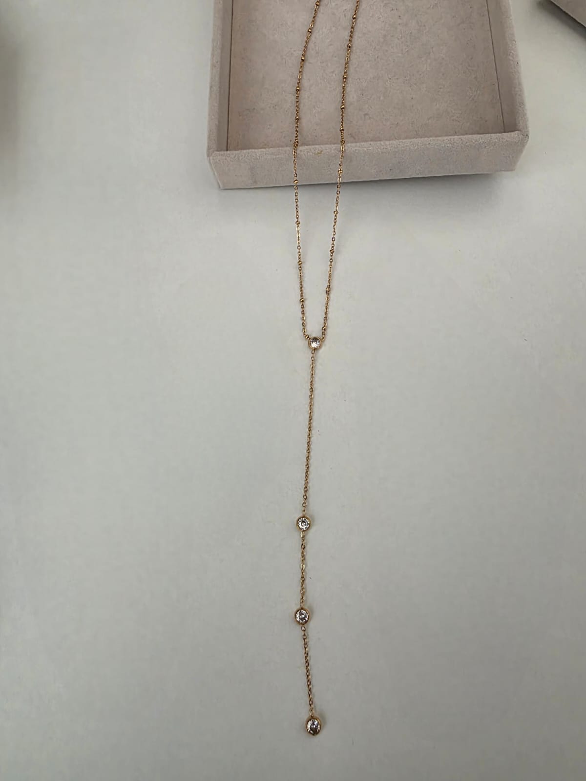 REFA NECKLACE