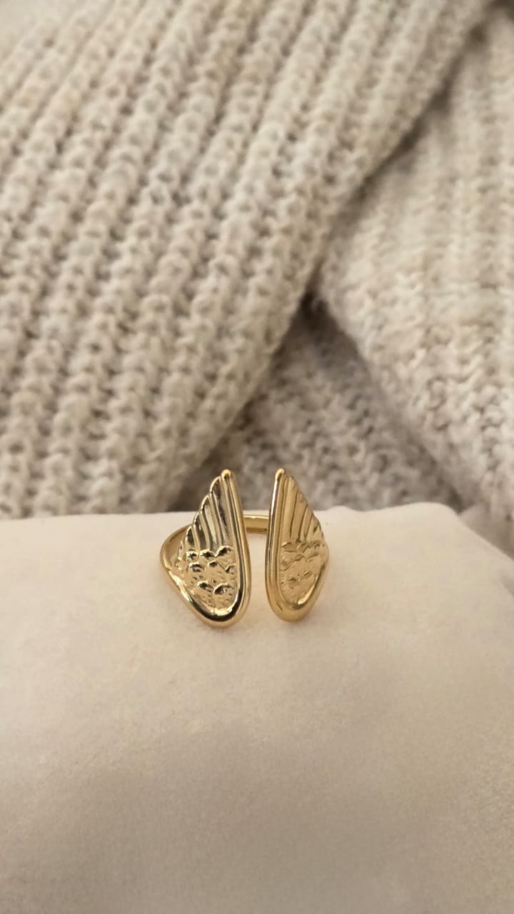 WINGS RING 