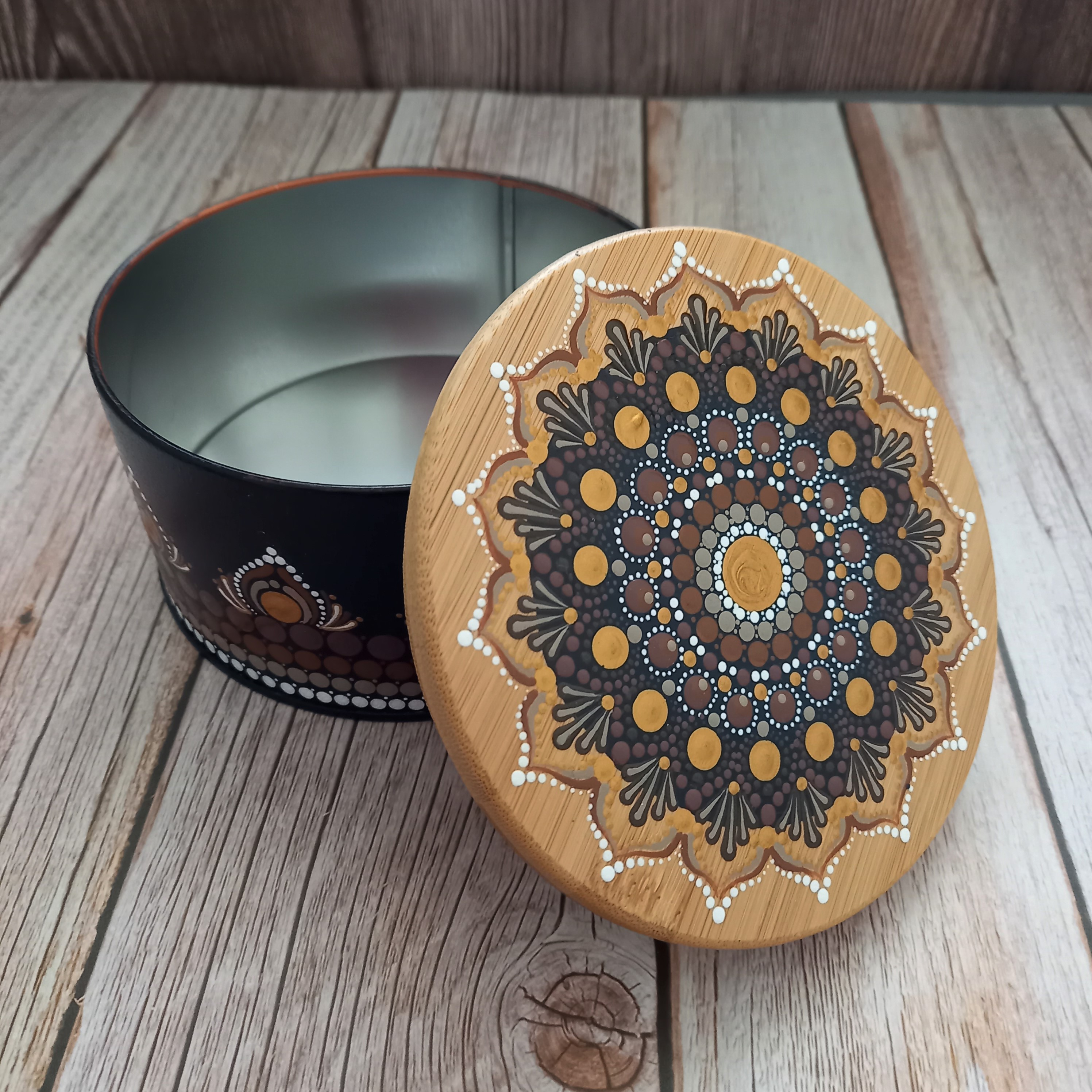 Boîte "Boisé" (13.5 cm)