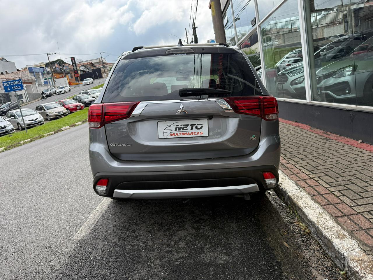MIT - Outlander Comfort 2.0 Automática 2017/2018