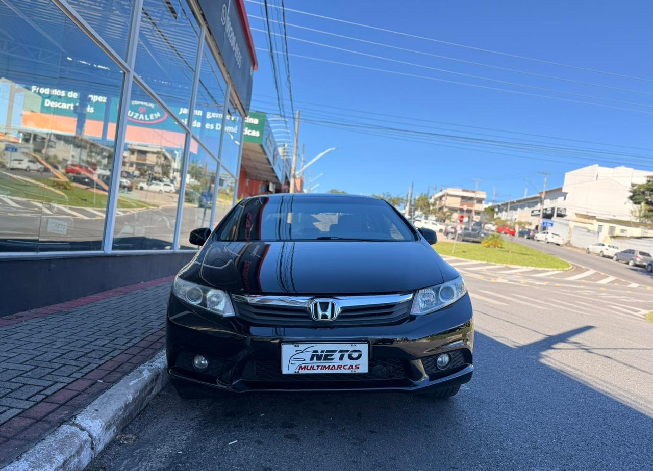 HONDA - Civic LXS 1.8 Flex Automático 2016