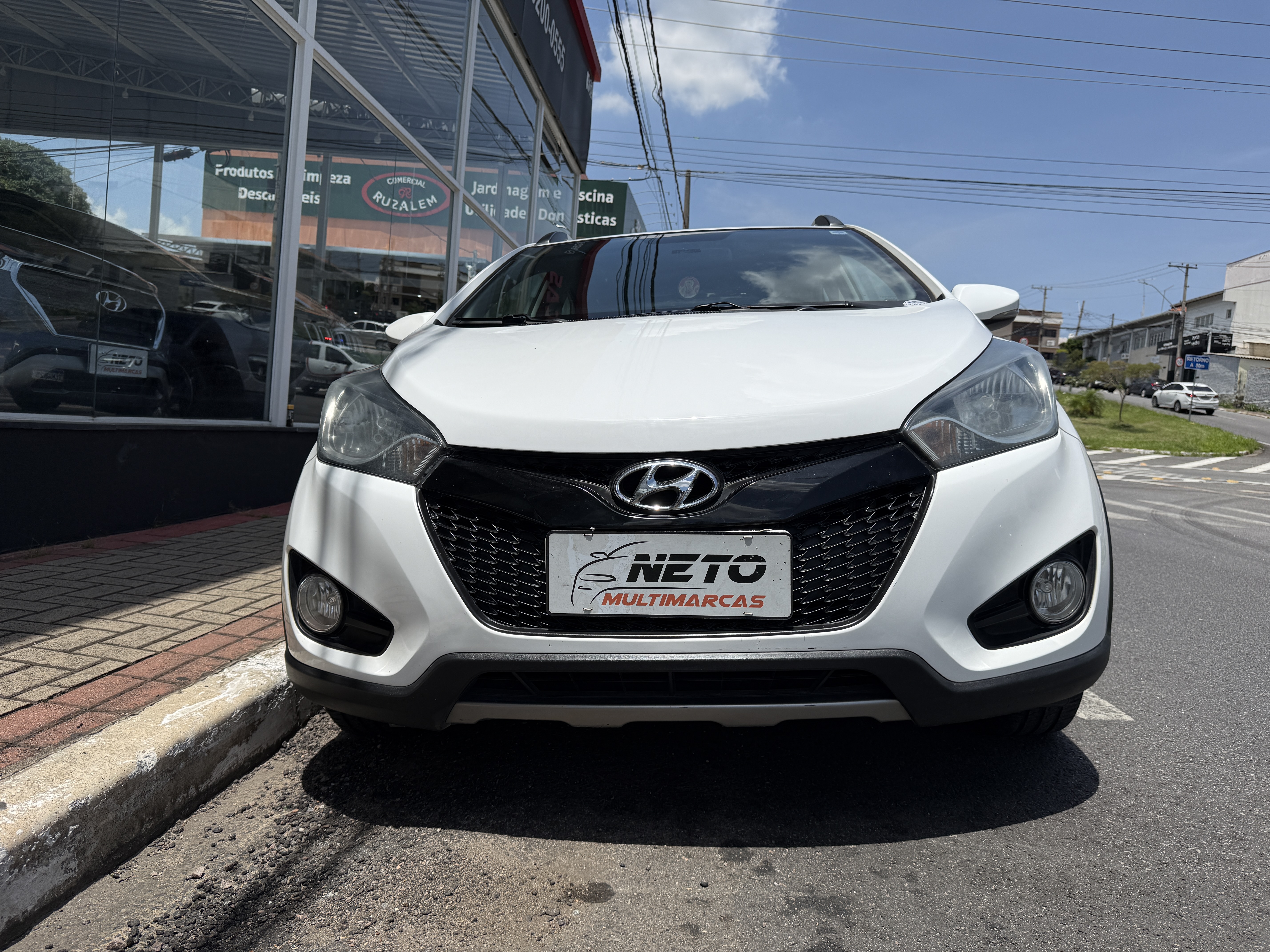 HYUNDAI - HB20X Style 1.6 Flex 16V Automático 2014/2015