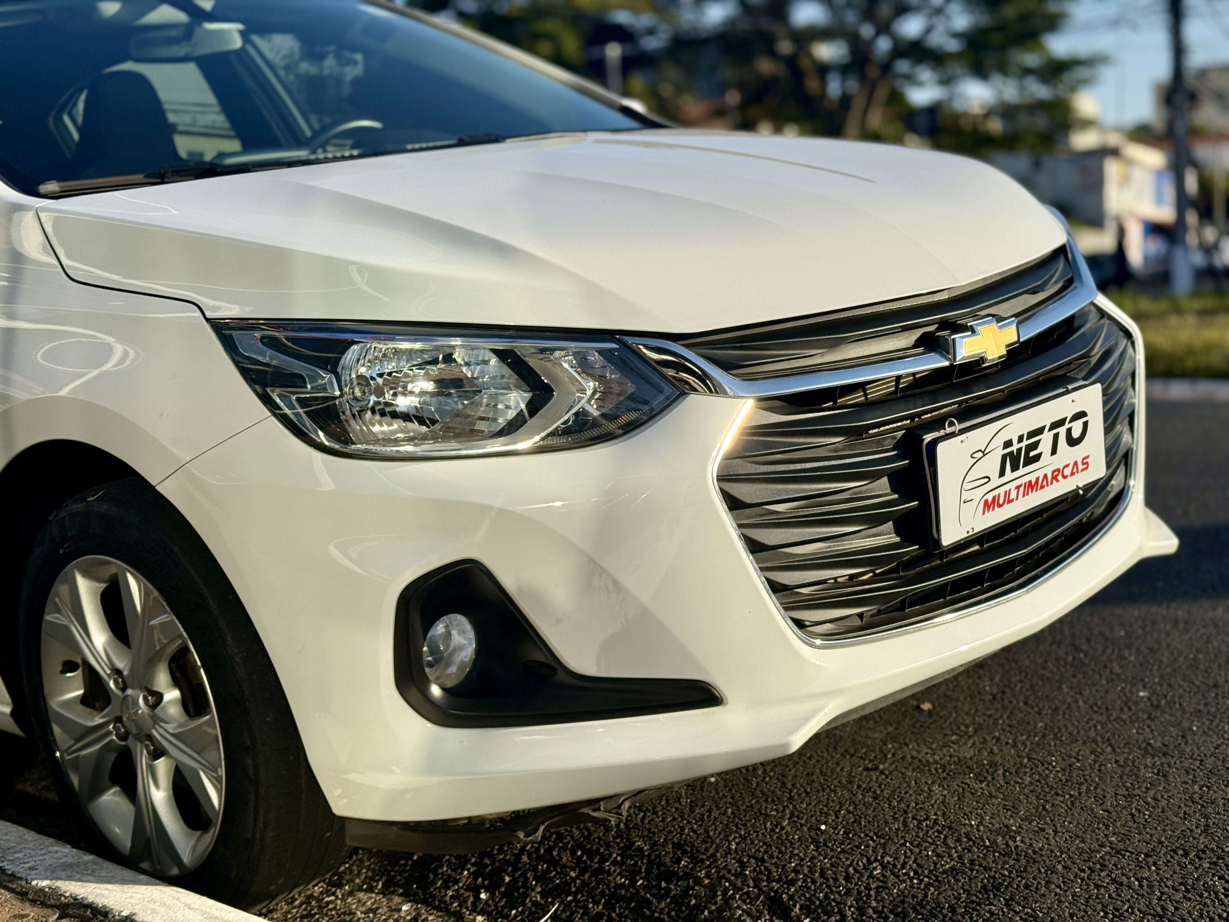 GM - Onix Sedan 1.0 TB LTZ 2022/2023