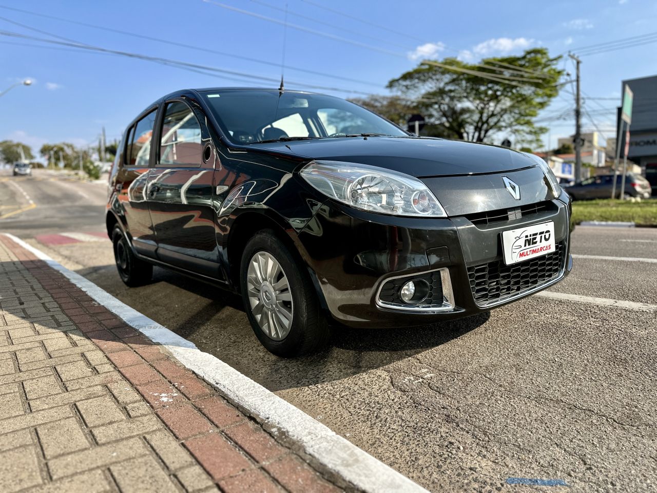 REN - Sandero Privilège 1.6 16V Hi-Flex Automático 2012/2012