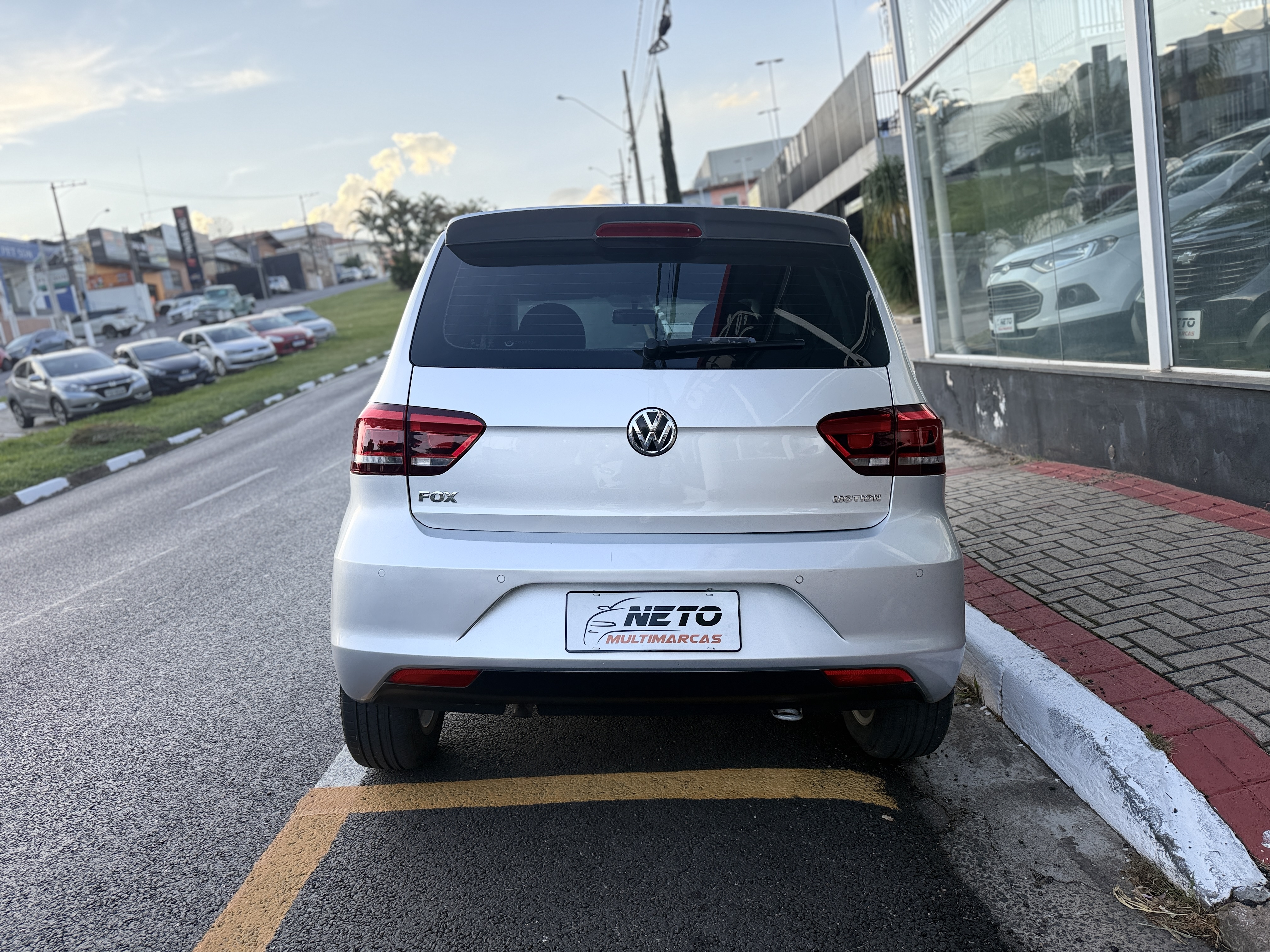 VW - Fox 1.6 Comfortline iMotion 2015/2016