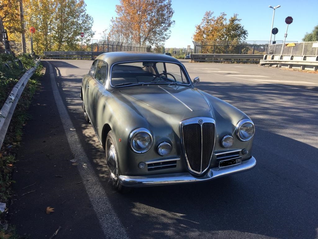 Lancia Aurelia B20 6th series - 1957