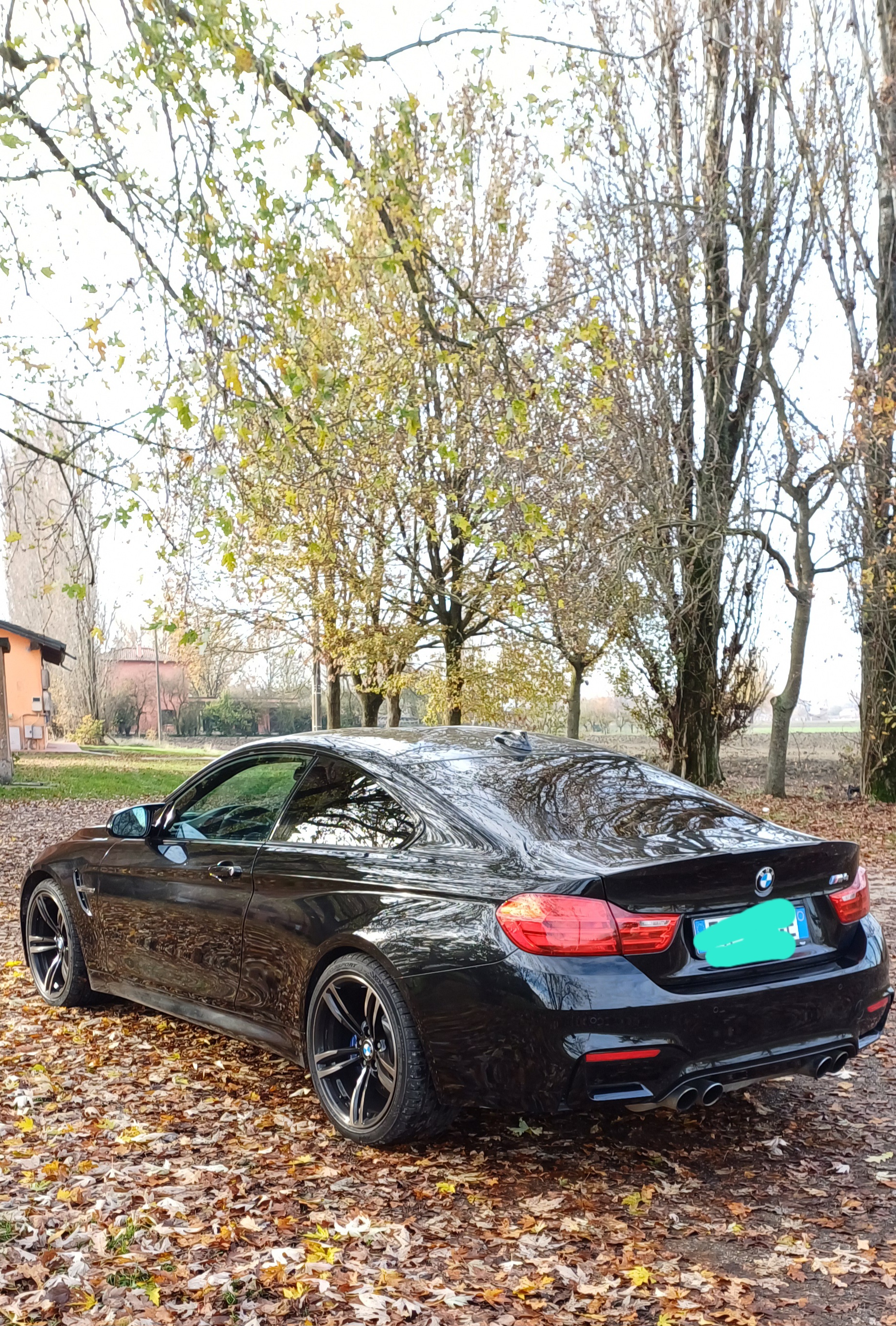 BMW M4 Coupe - 2015