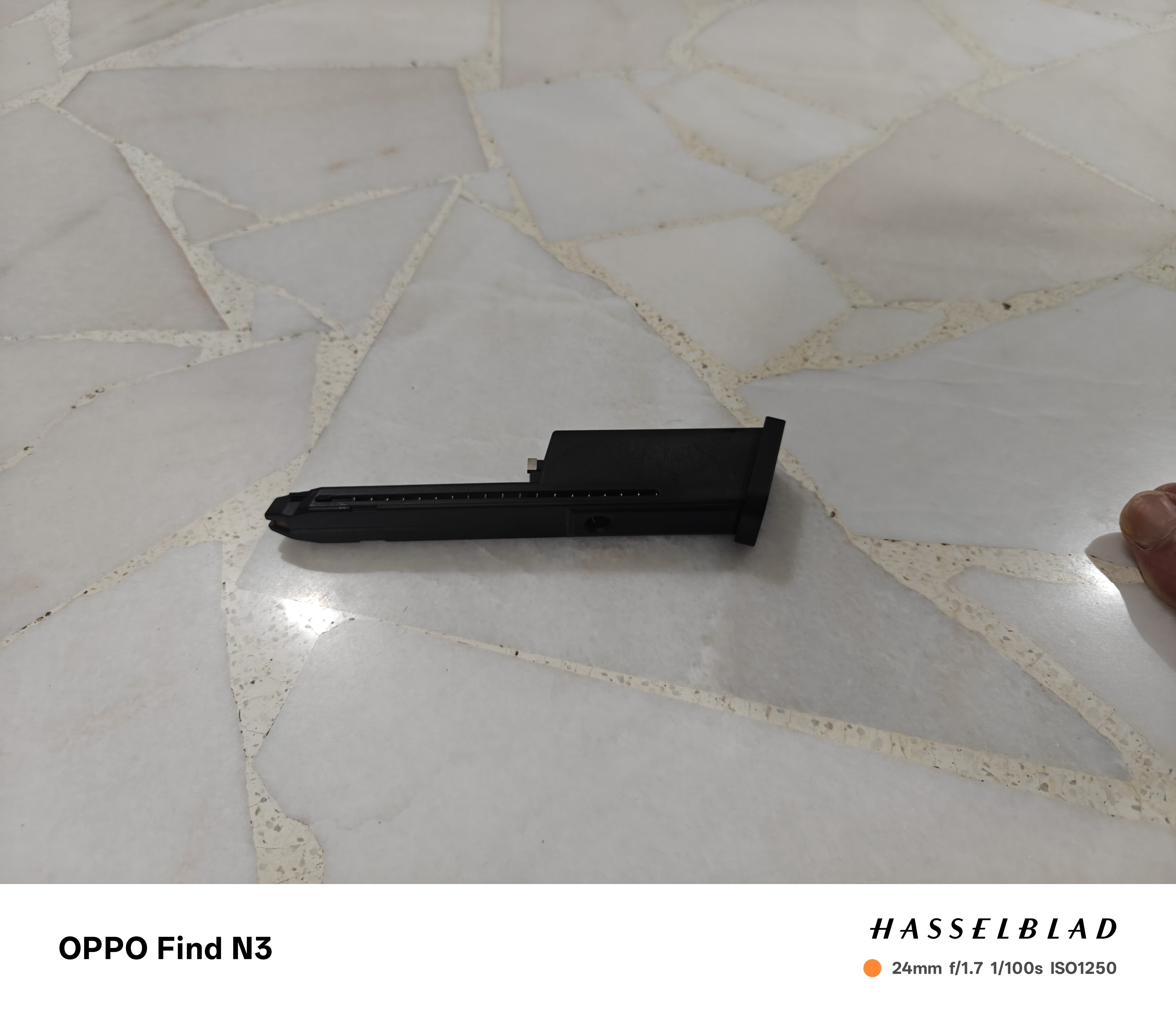 G2 moulded long mags w battery