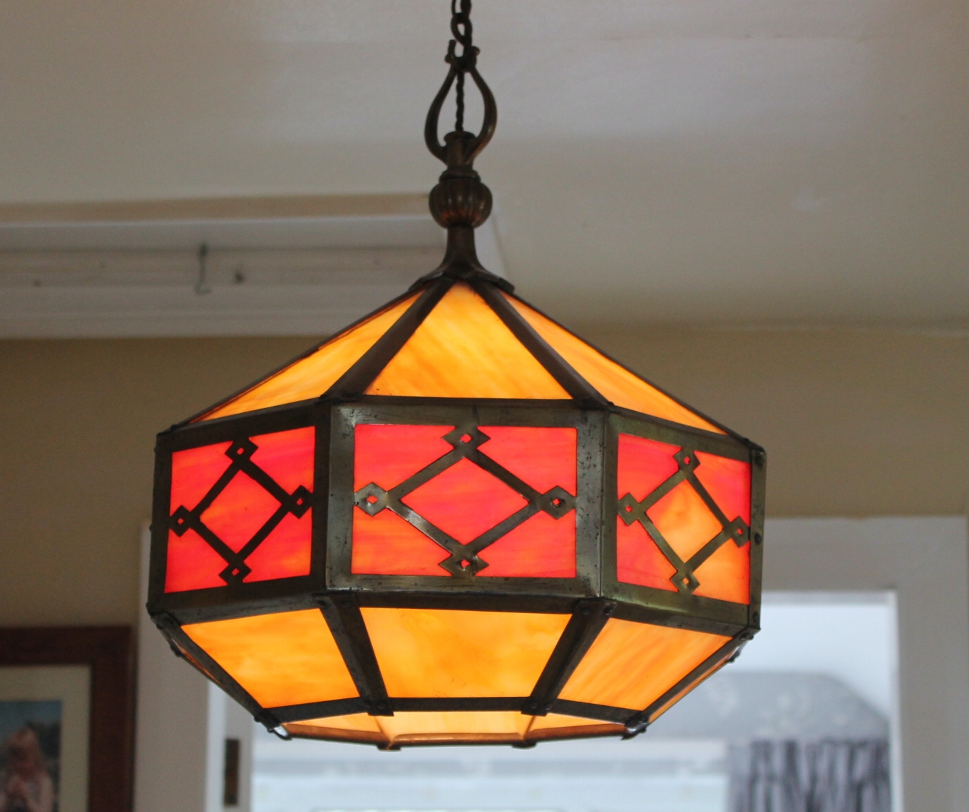 Arts and Crafts pendant light