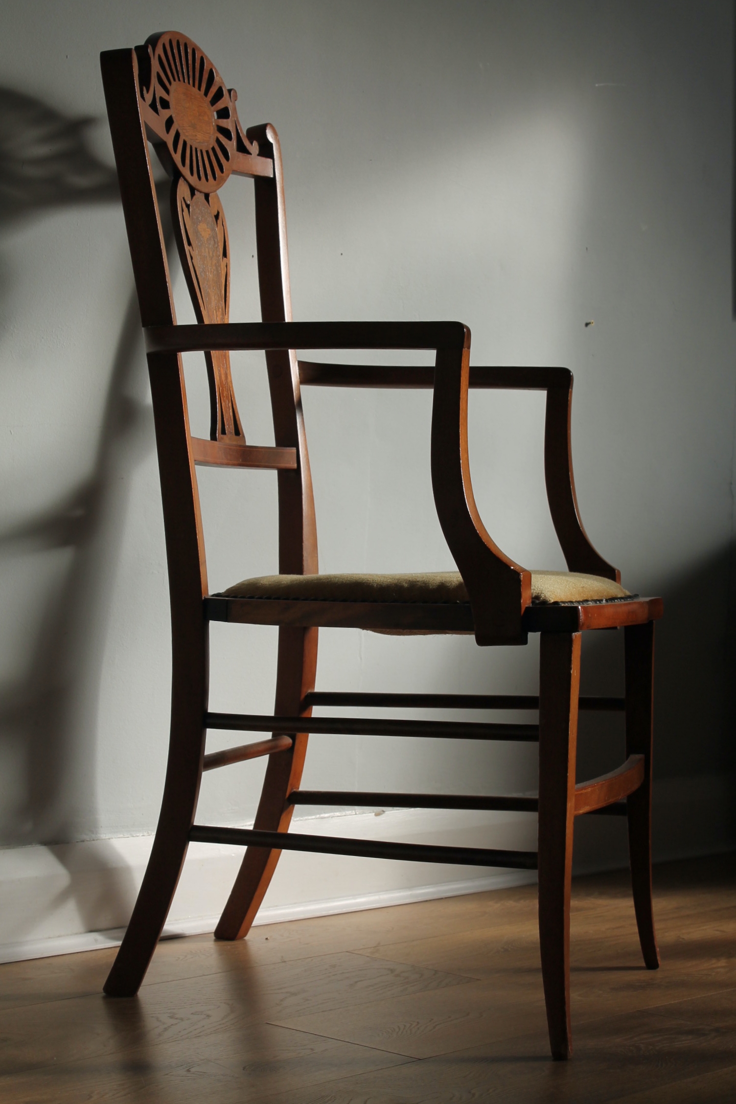 Edwardian era Carver dining chair
