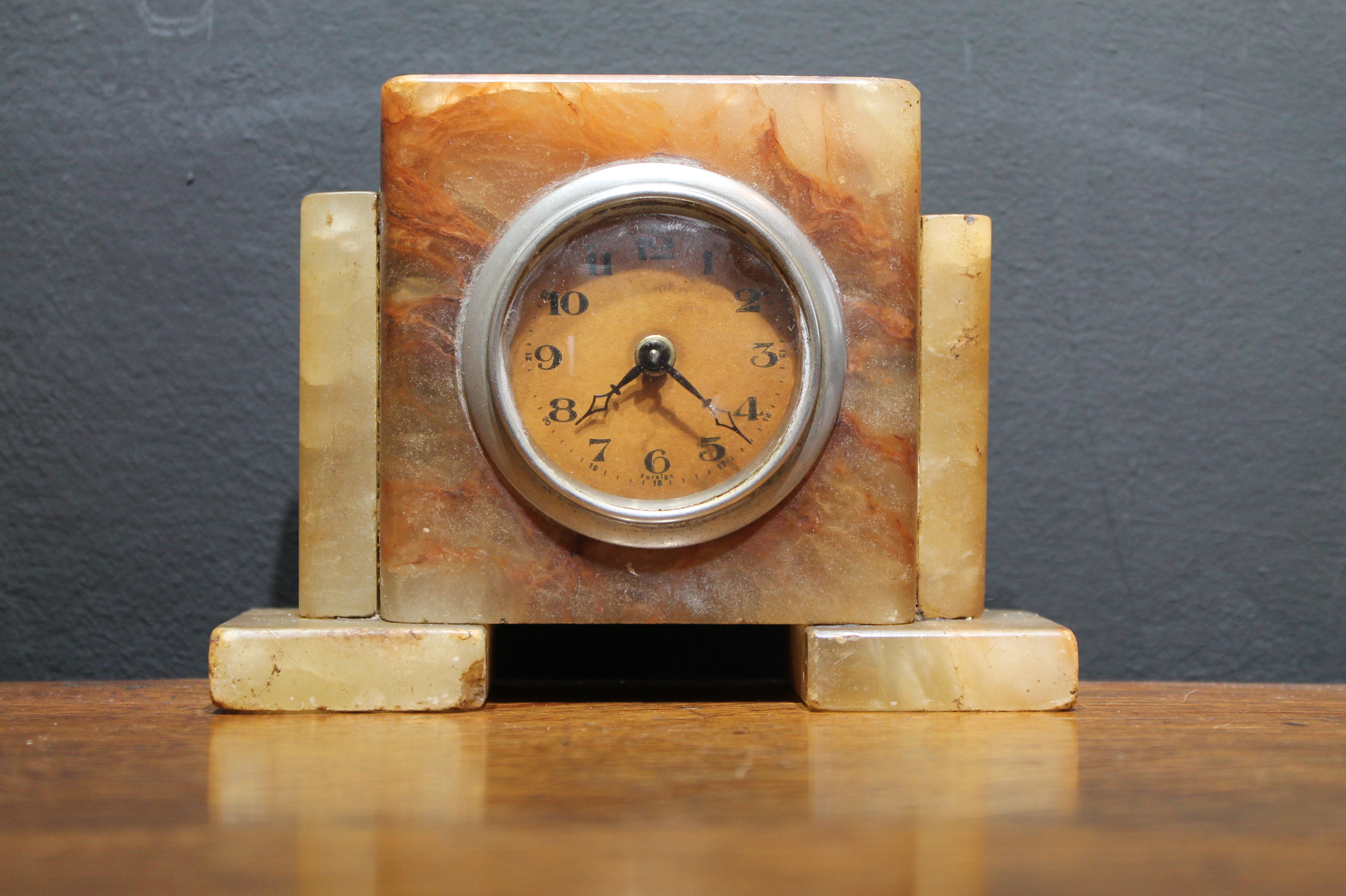 Art Deco table clock