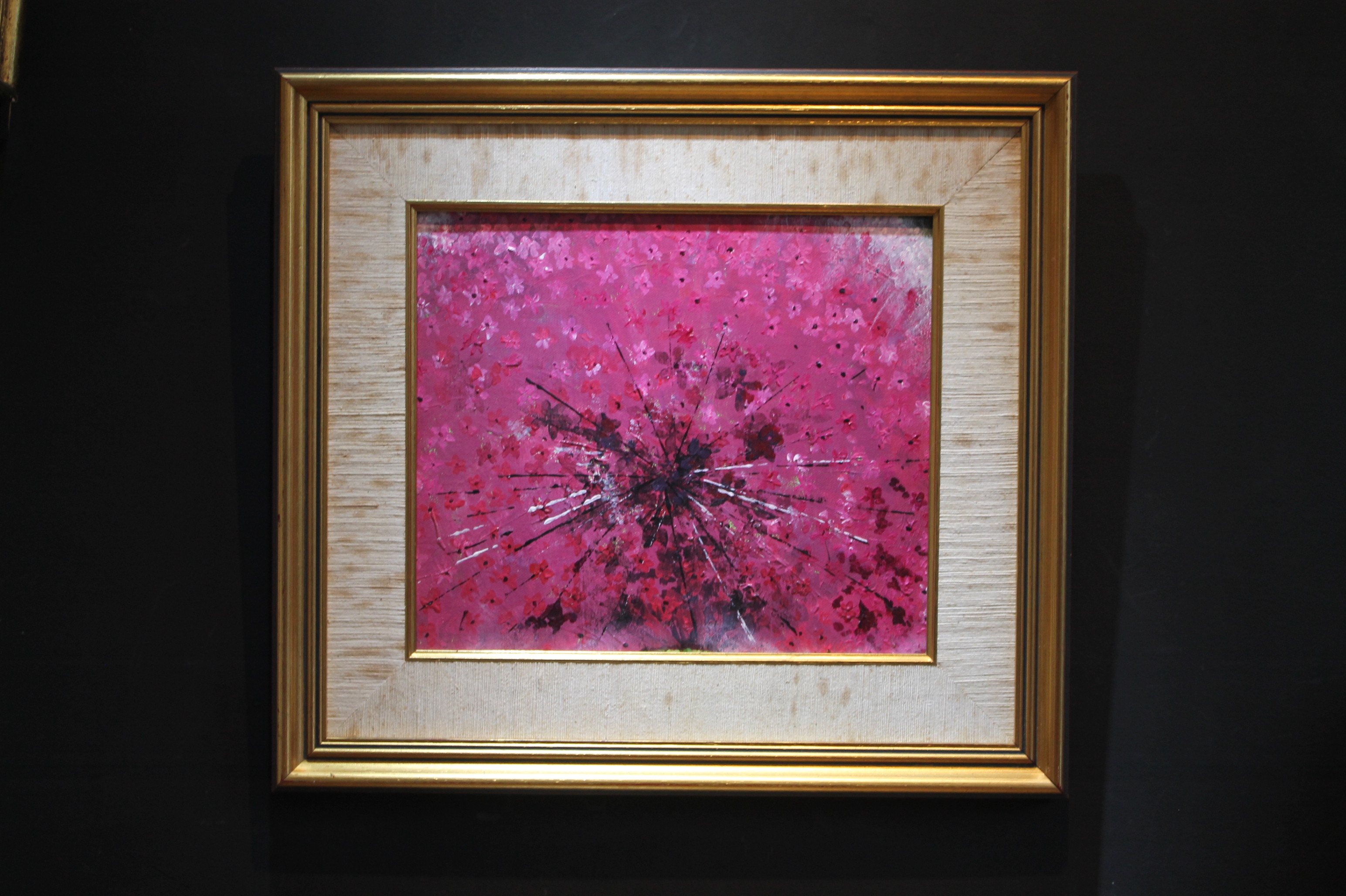 D Gordon. Allium starburst. Borwick Studio